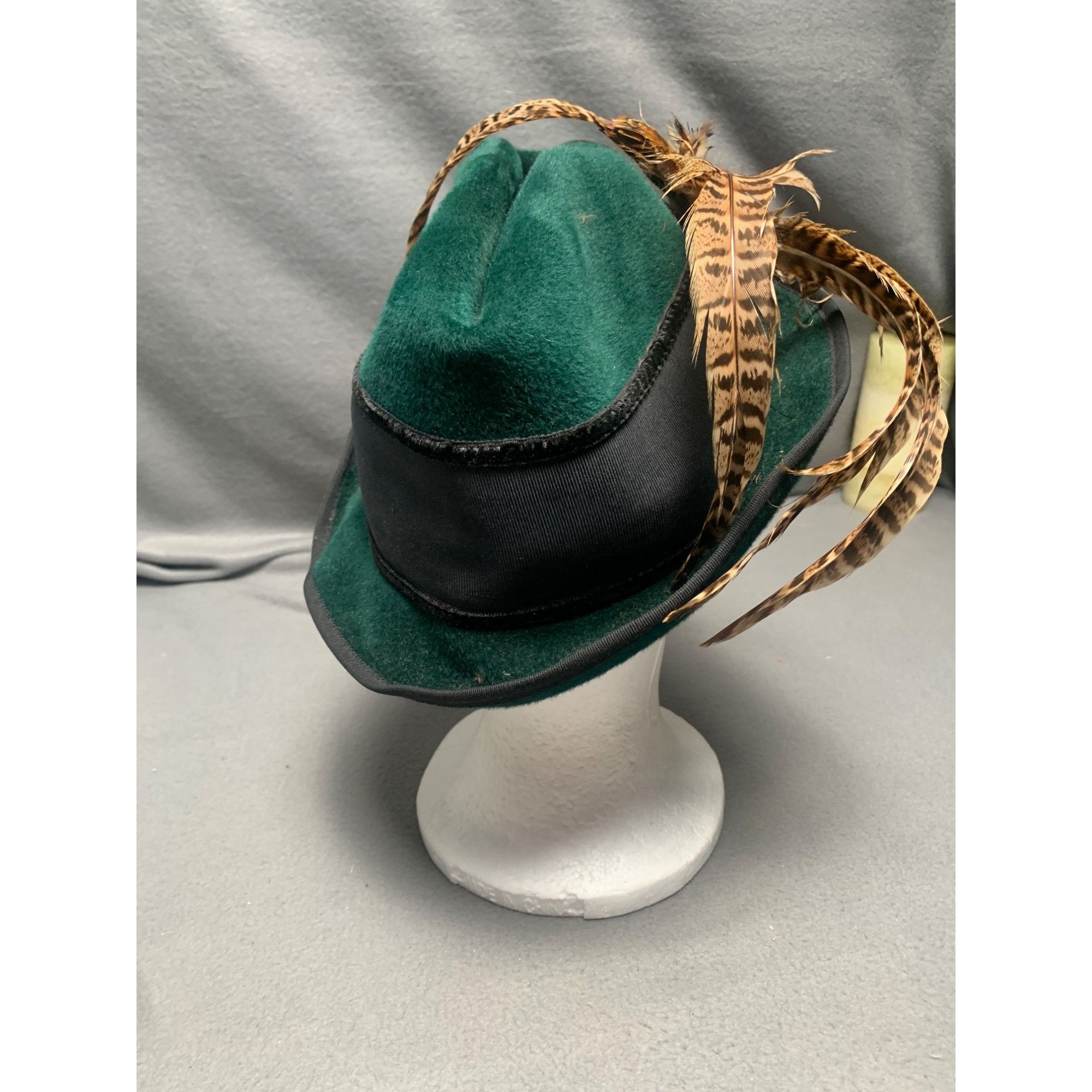 Vintage Tyrolean Green Felt Fedora Hat With Feather & Button Accents Size ONE SIZE - 5 Thumbnail