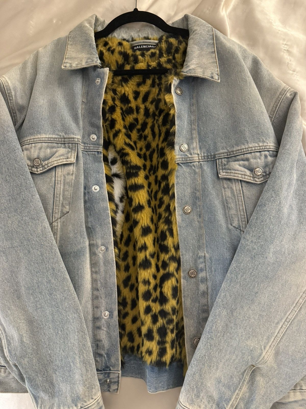 Balenciaga Balenciaga Leopard Jean Jacket Size US S / EU 44-46 / 1 - 4 Thumbnail