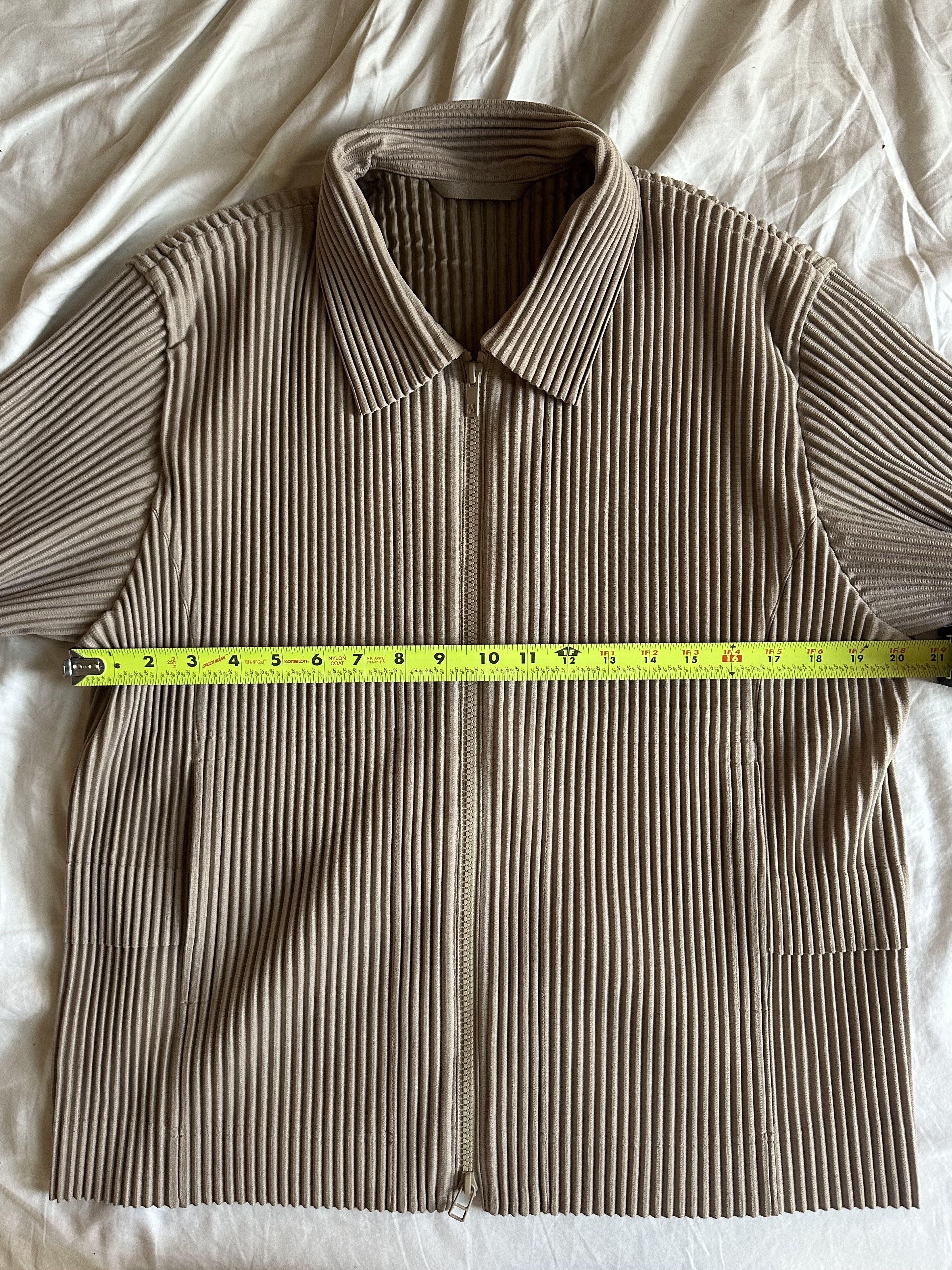 JP 2 - Homme Plissé Issey Miyake CARGO JACKET SAND BEIGE