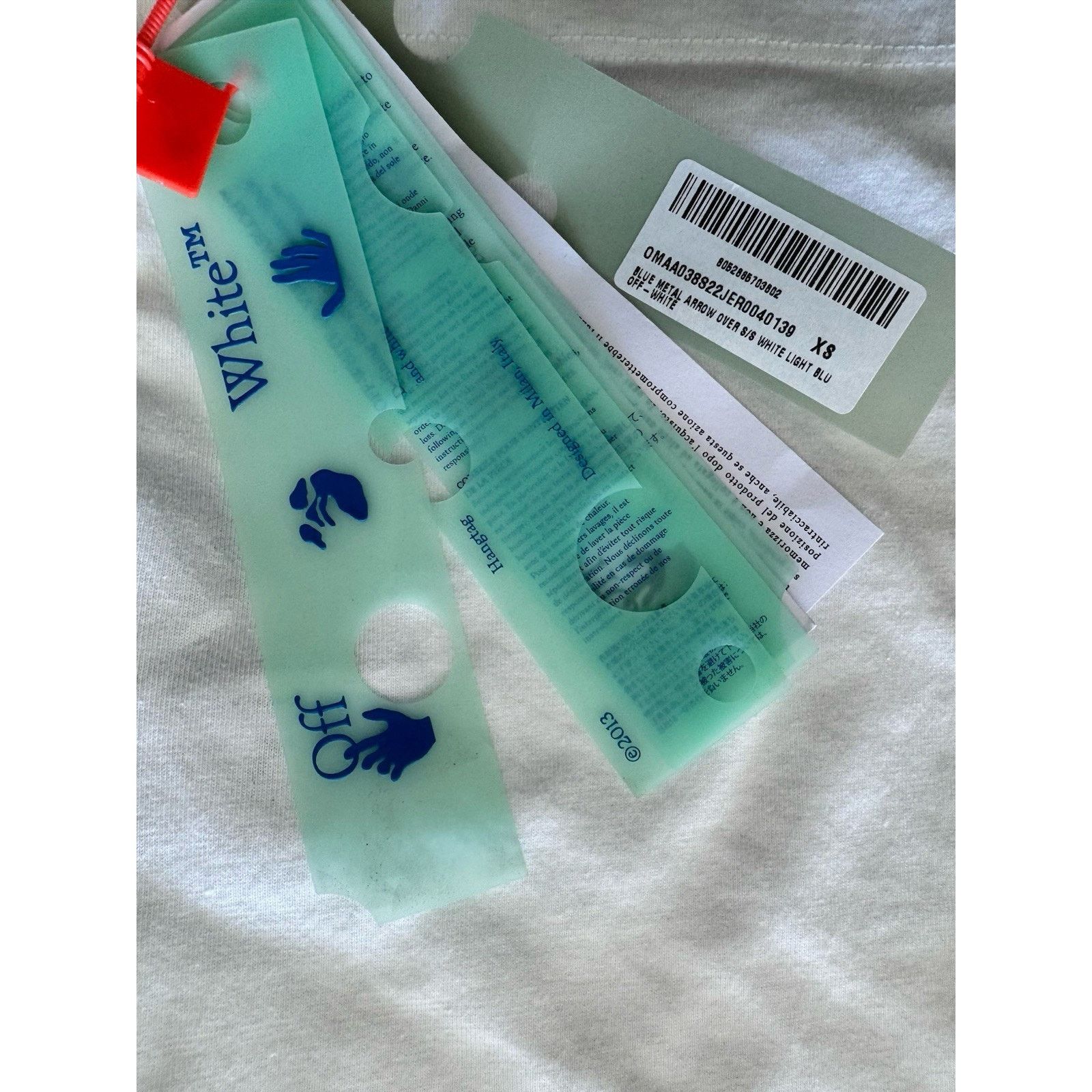 Off-White Off-White Blue Metal Arrow Over Slim Tee White / Light Blue Size US XS / EU 42 / 0 - 4 Thumbnail