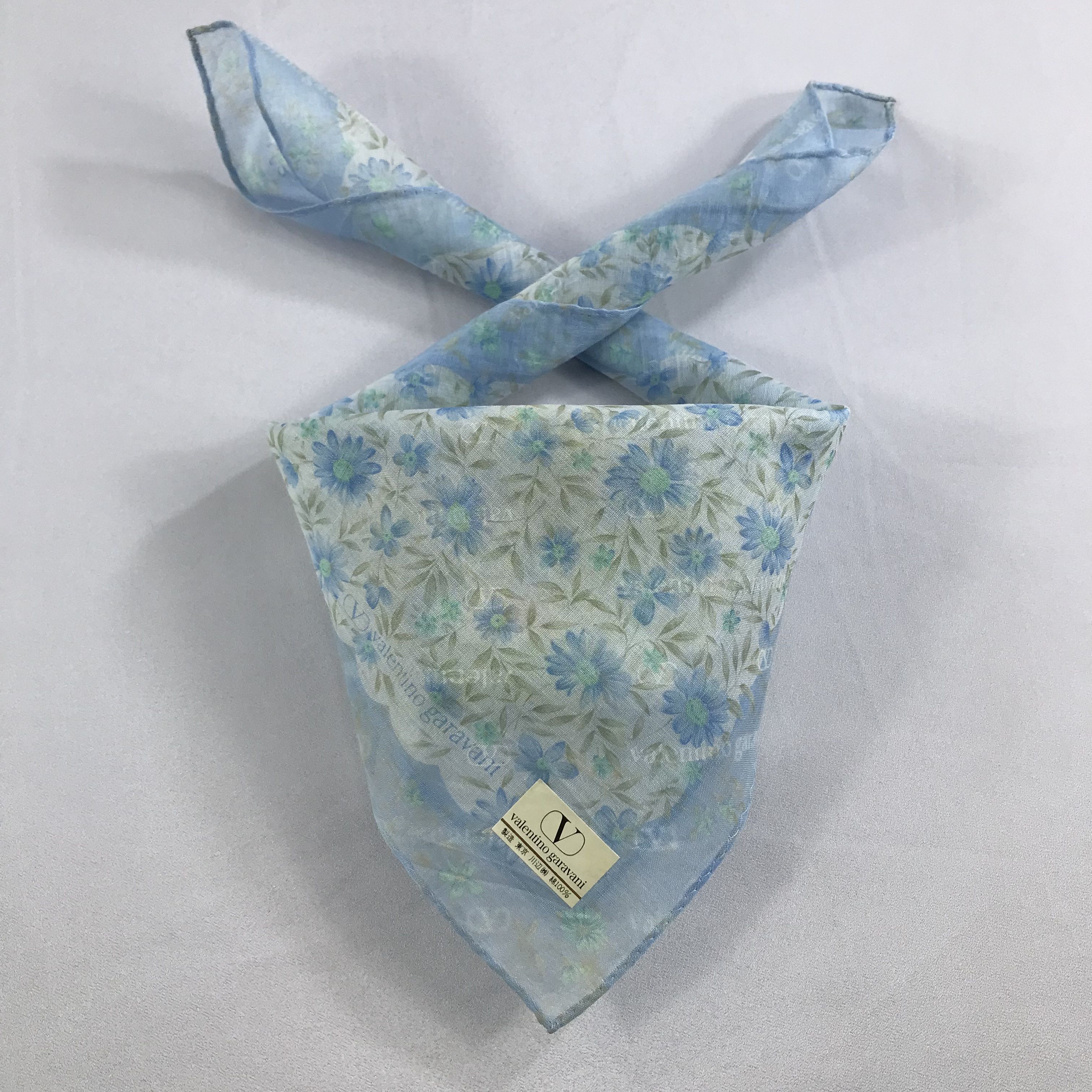 Valentino × Vintage Valentino Garavani Bandana / Handkerchief/Neckerchief -S2614 Size ONE SIZE - 3 Thumbnail