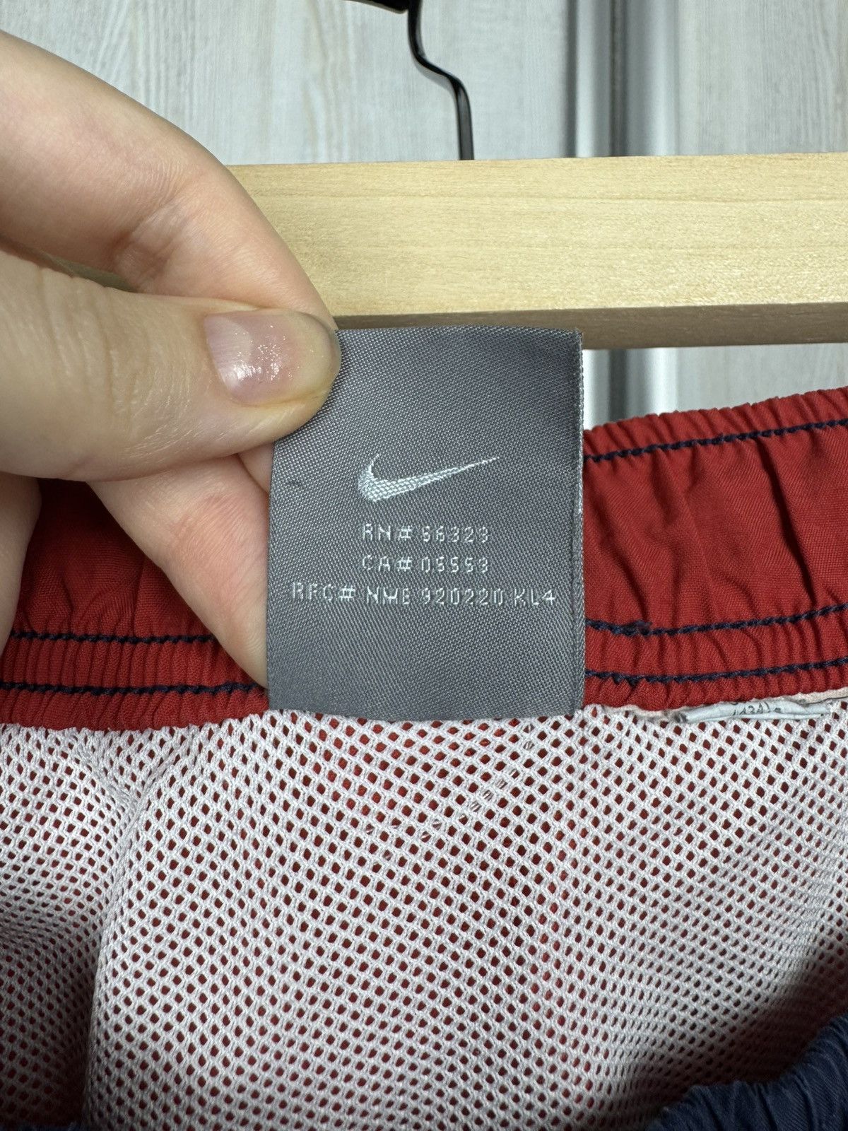 Nike Nike vintage y2k blue red nylon swoosh shorts Size US 30 / EU 46 - 7 Thumbnail