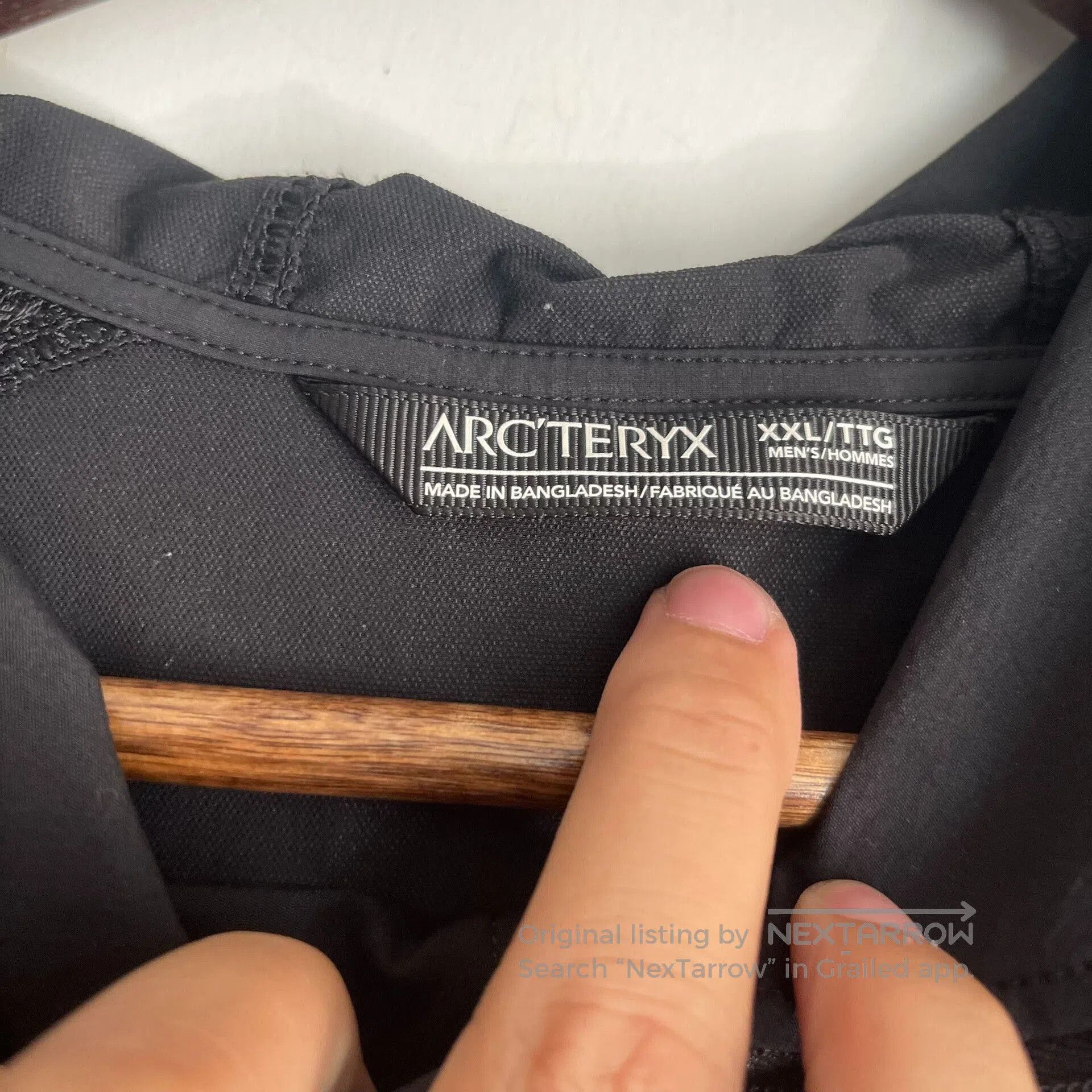 Arc'teryx Arcteryx Lightweight Black Hooded Jacket. Size US XXL / EU 58 / 5 - 3 Thumbnail