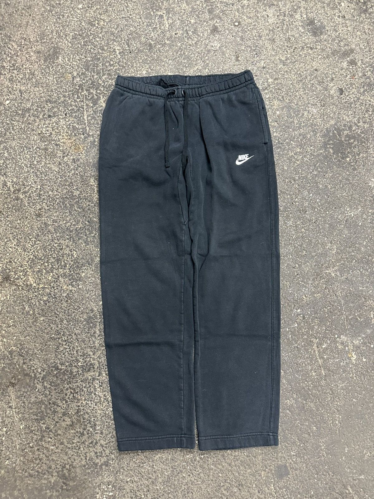 Nike Y2k nike baggy sweatpants Size US 28 / EU 44 - 1 Thumbnail