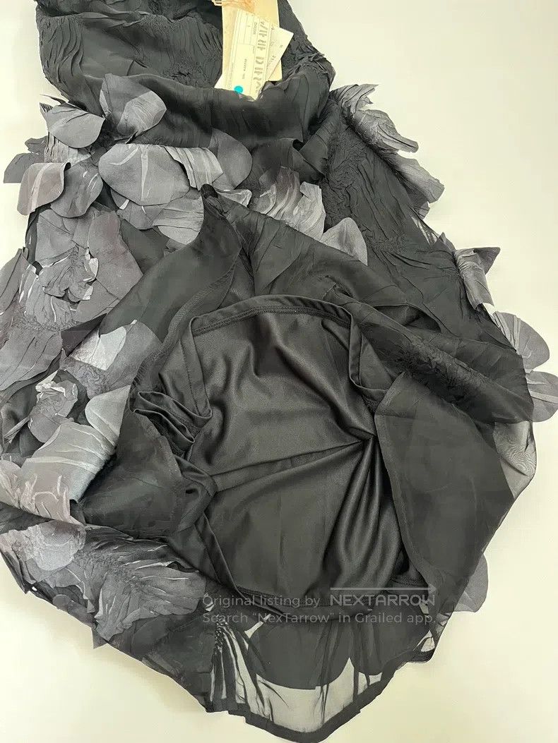Japanese Brand Japanese Brand size S YOSHIKI HISHINUMA Black Floral Skirt Size 24" / US 00 / IT 34 - 5 Thumbnail