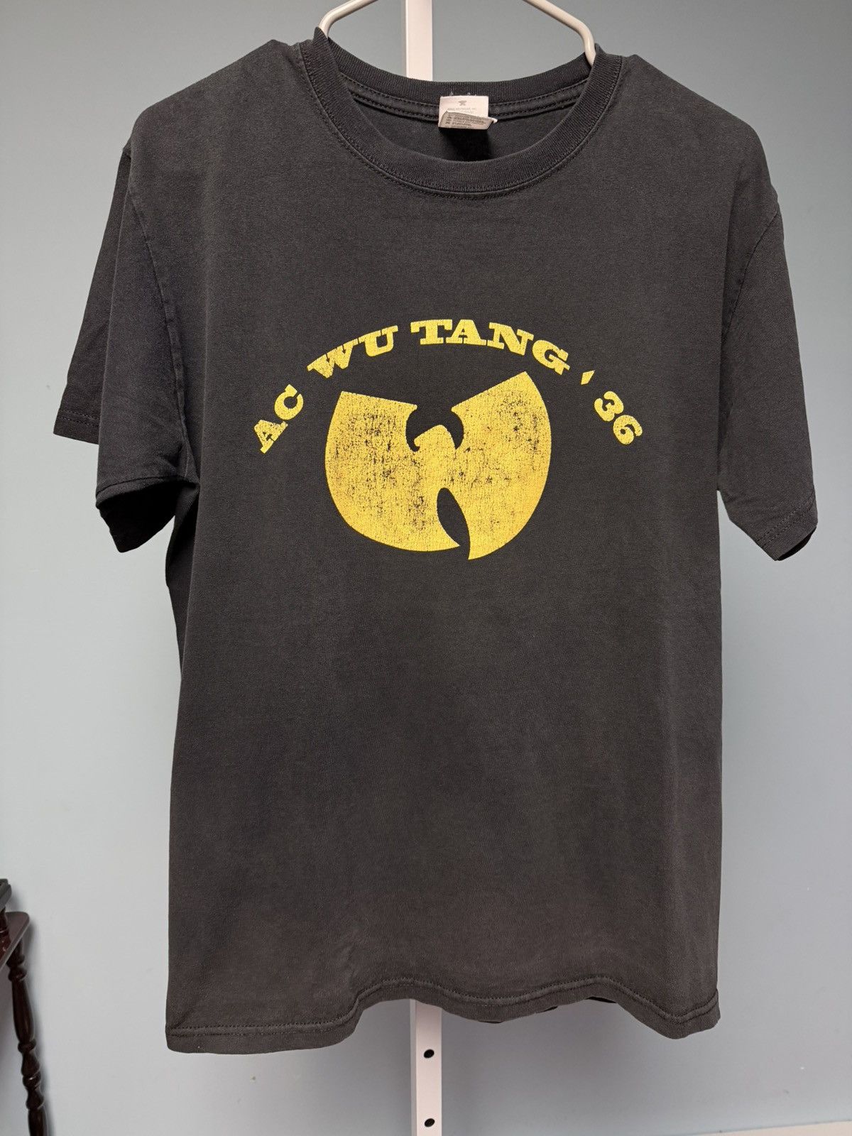 Wu-Tang Clan Wu Tang Clan Early 00’s Vintage Concert Promo Tee Size US M / EU 48-50 / 2 - 1 Thumbnail