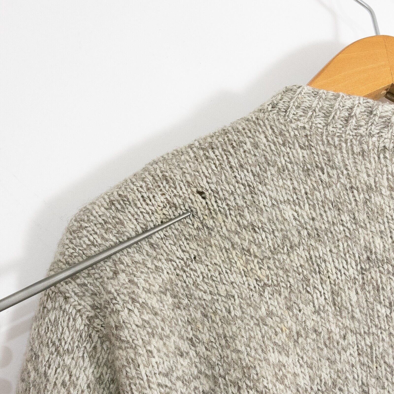 L.L. Bean × Vintage Vintage LL Bean Wool Sweater Mens Small Distressed Speckled Size US S / EU 44-46 / 1 - 7 Thumbnail