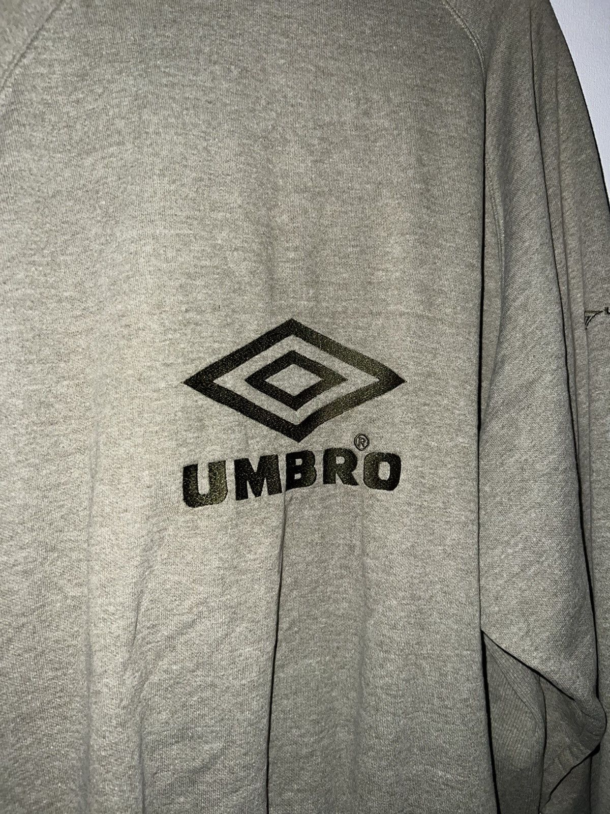 Umbro Mens Vintage Umbro Sweatshirt big logo y2k Size US XL / EU 56 / 4 - 9 Thumbnail