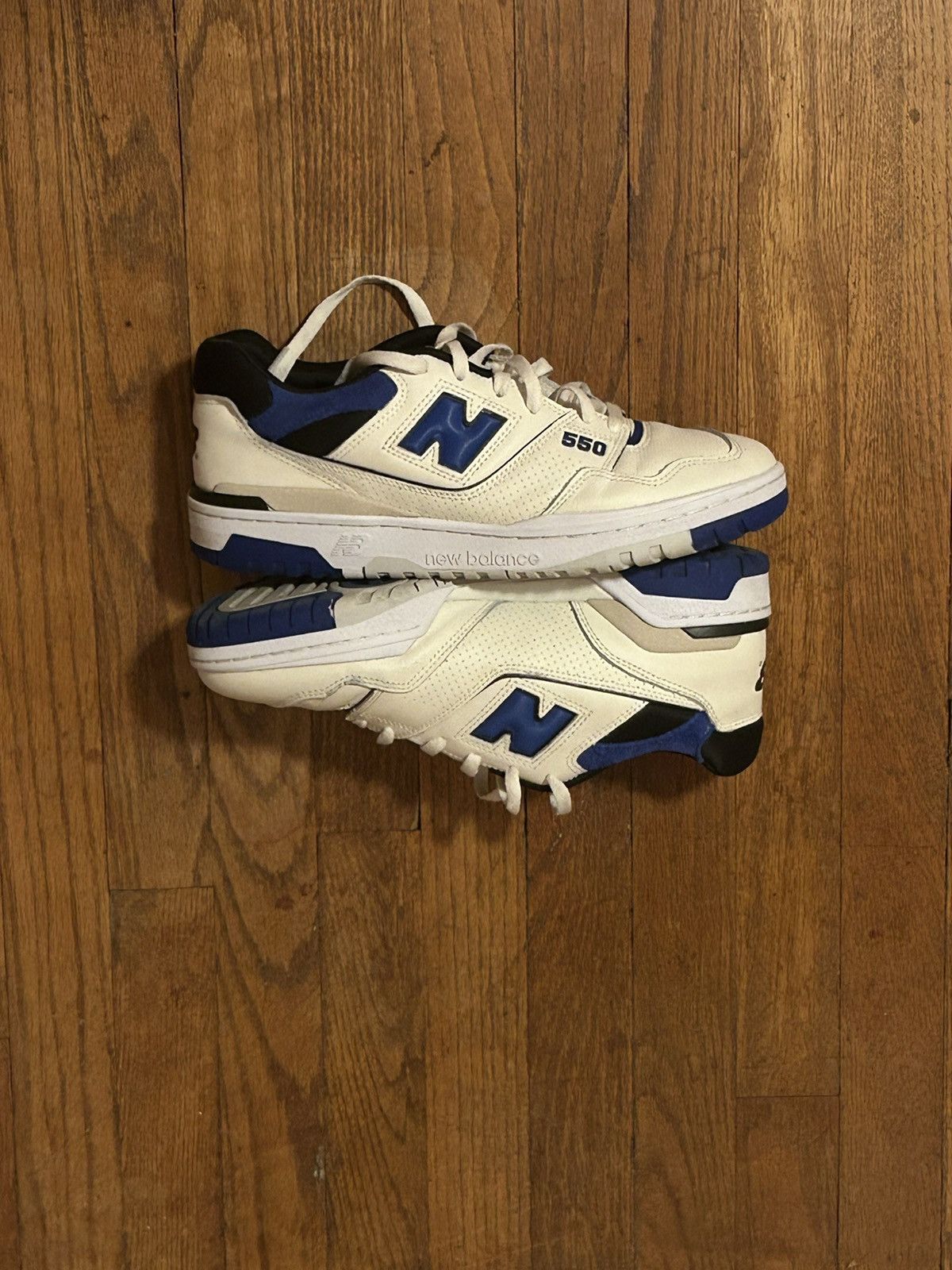 New Balance New balance 550 mens Size US 11.5 / EU 44-45 - 2 Thumbnail