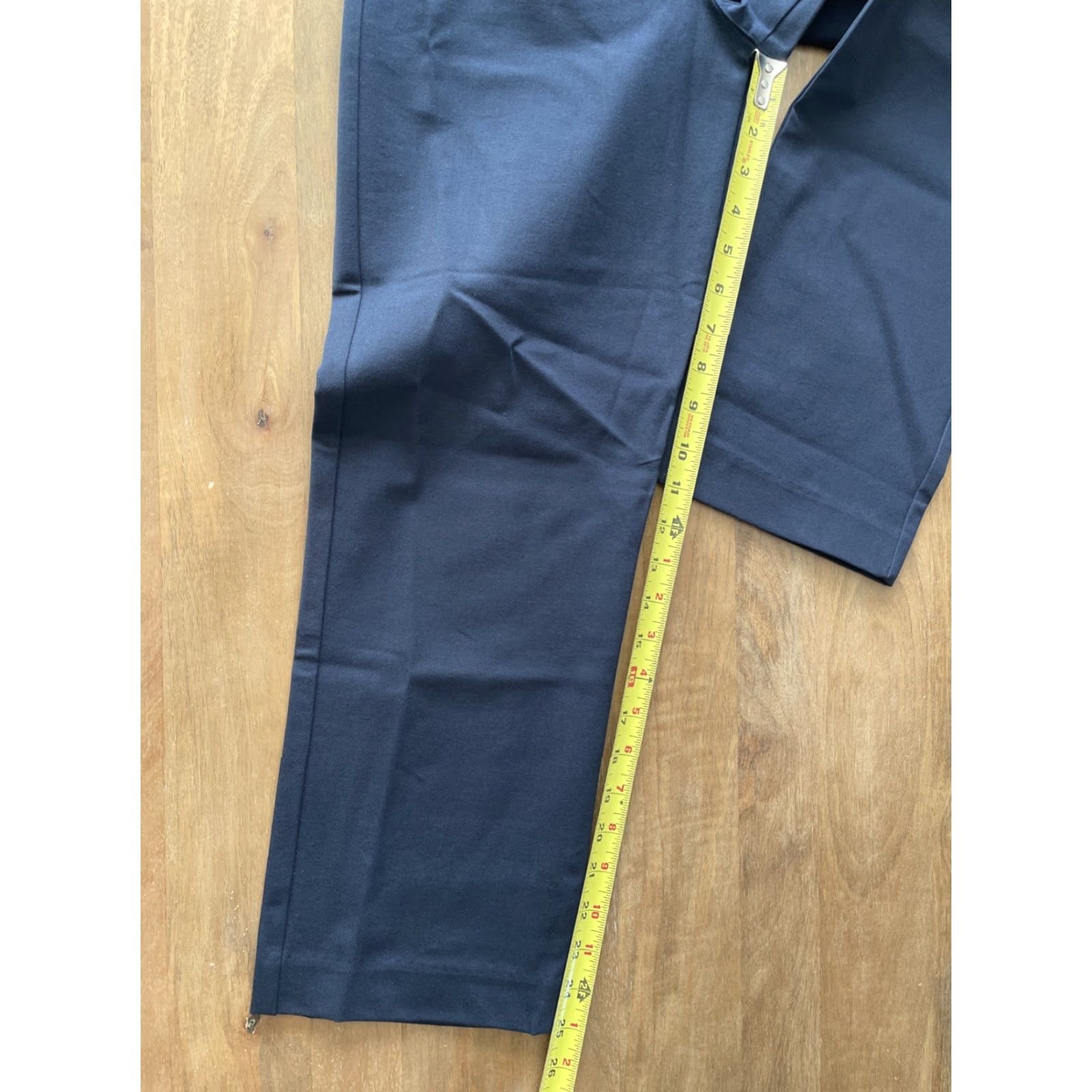 Old Navy Old Navy Pixie Straight High Rise Dress Pants Womens 4 Petite Navy Blue Size 27" / US 4 / IT 40 - 7 Thumbnail
