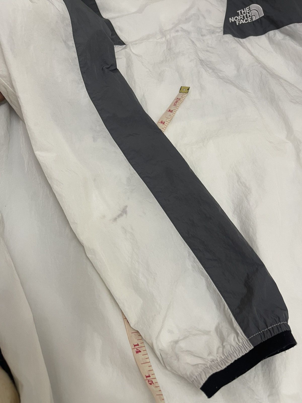 The North Face The North Face Spellout Anorak Jacket Size US M / EU 48-50 / 2 - 22 Thumbnail