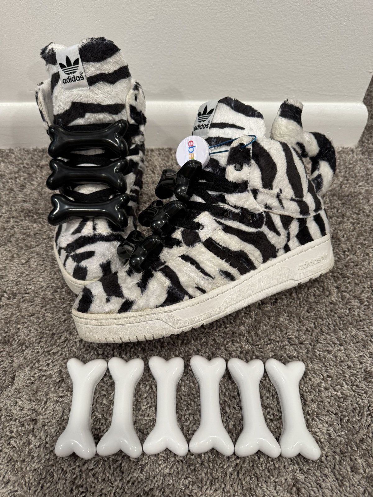 Jeremy Scott 2 sets of Adidas Jeremy Scott Bones Size ONE SIZE - 2 Thumbnail