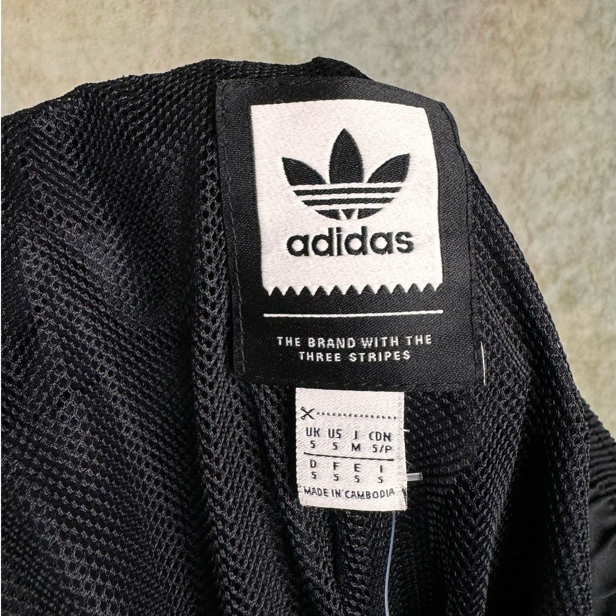 Adidas Adidas Track Jogger Pants Sz Small Black Striped Sportswear Size 25" / US 0 / IT 36 - 5 Thumbnail