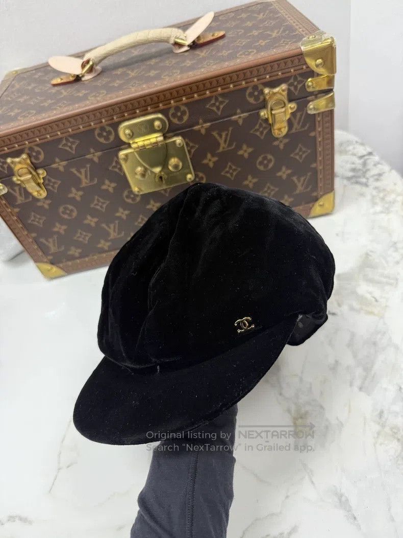 Chanel Chanel SizeL Velvet baseball cap Size ONE SIZE - 1 Thumbnail