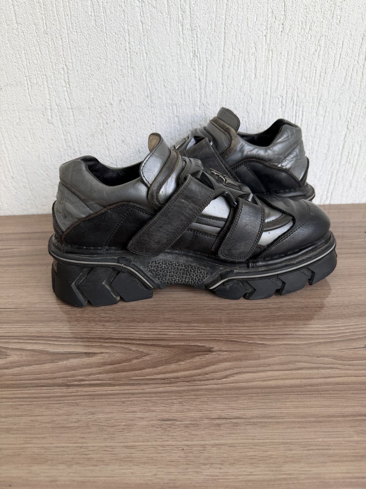 New Rock Rare❗️❗️Ankle metallic Boots like swear Size US 11 / EU 44 - 13 Thumbnail