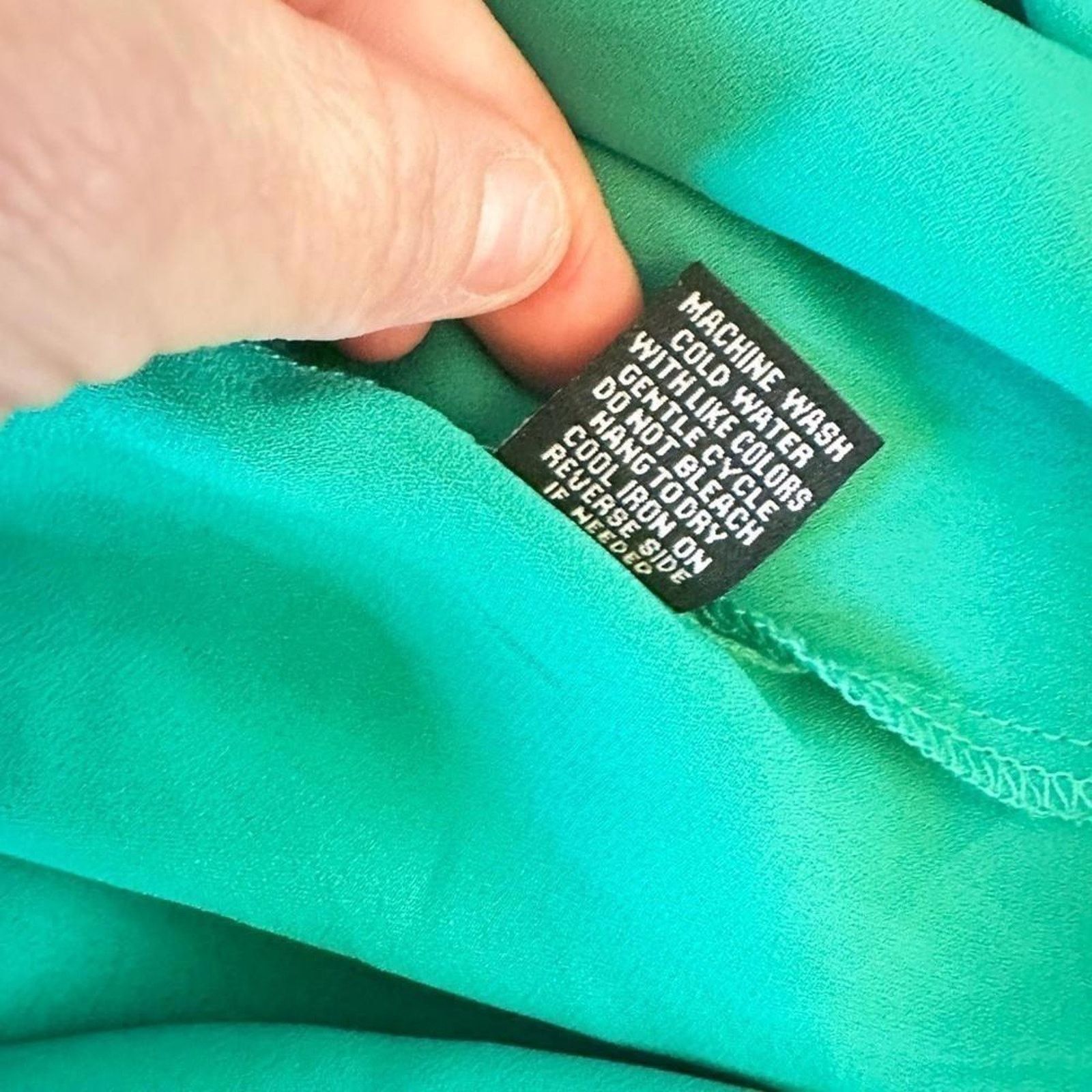 Designer Riley & James Women's V-Neck Green Blouse Size L / US 10 / IT 46 - 4 Thumbnail