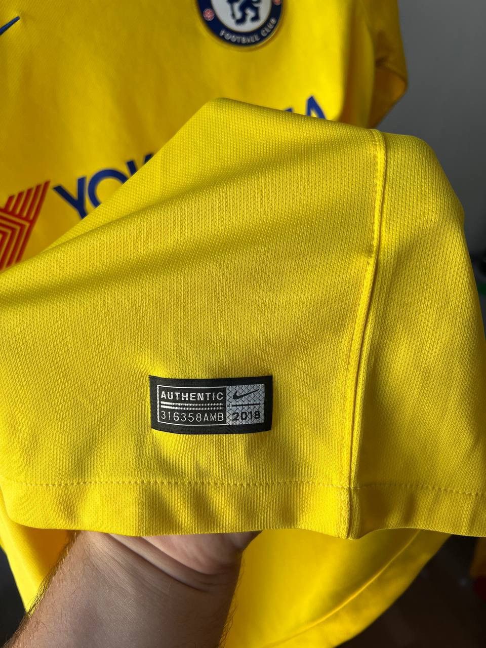 Nike 2018/19 CHELSEA FC AWAY SOCCER JERSEY FOOTBALL SHIRT NIKE S Size US S / EU 44-46 / 1 - 6 Thumbnail