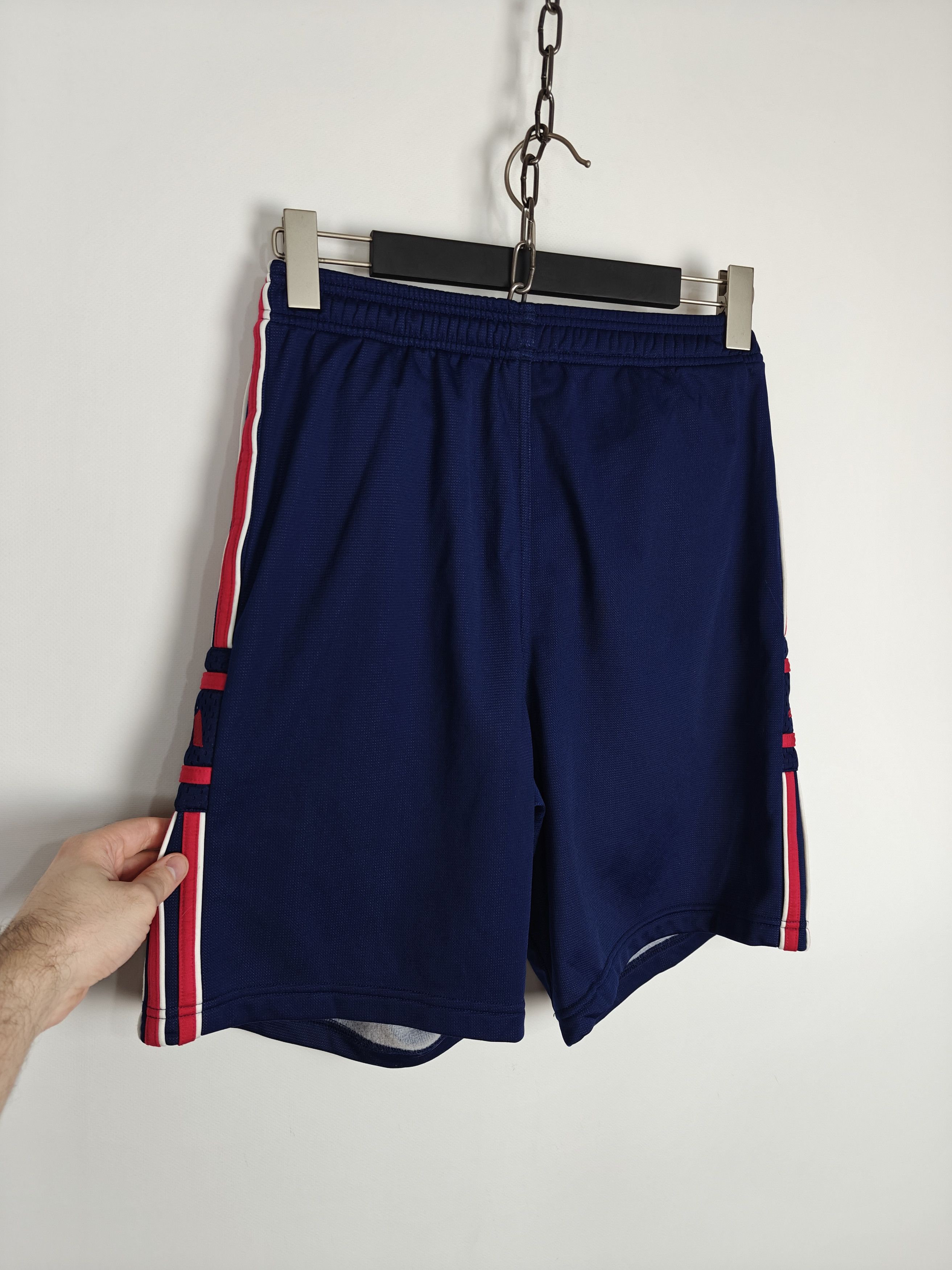 Adidas Adidas Vintage Shorts Logo size M Blue Size US 30 / EU 46 - 7 Thumbnail