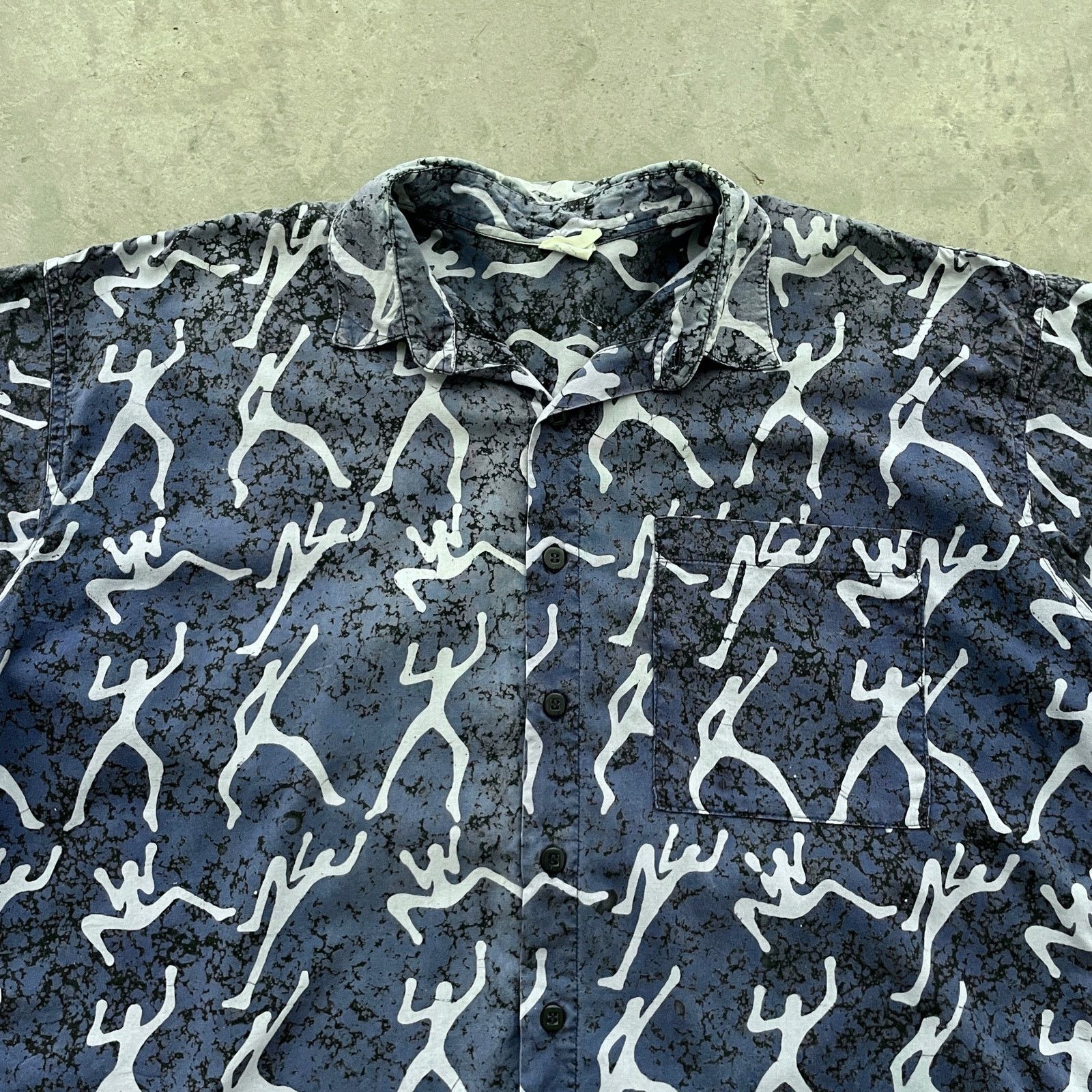 Vintage Vintage Bali Art Navy Patterned Button Up Shirt Size US M / EU 48-50 / 2 - 2 Thumbnail