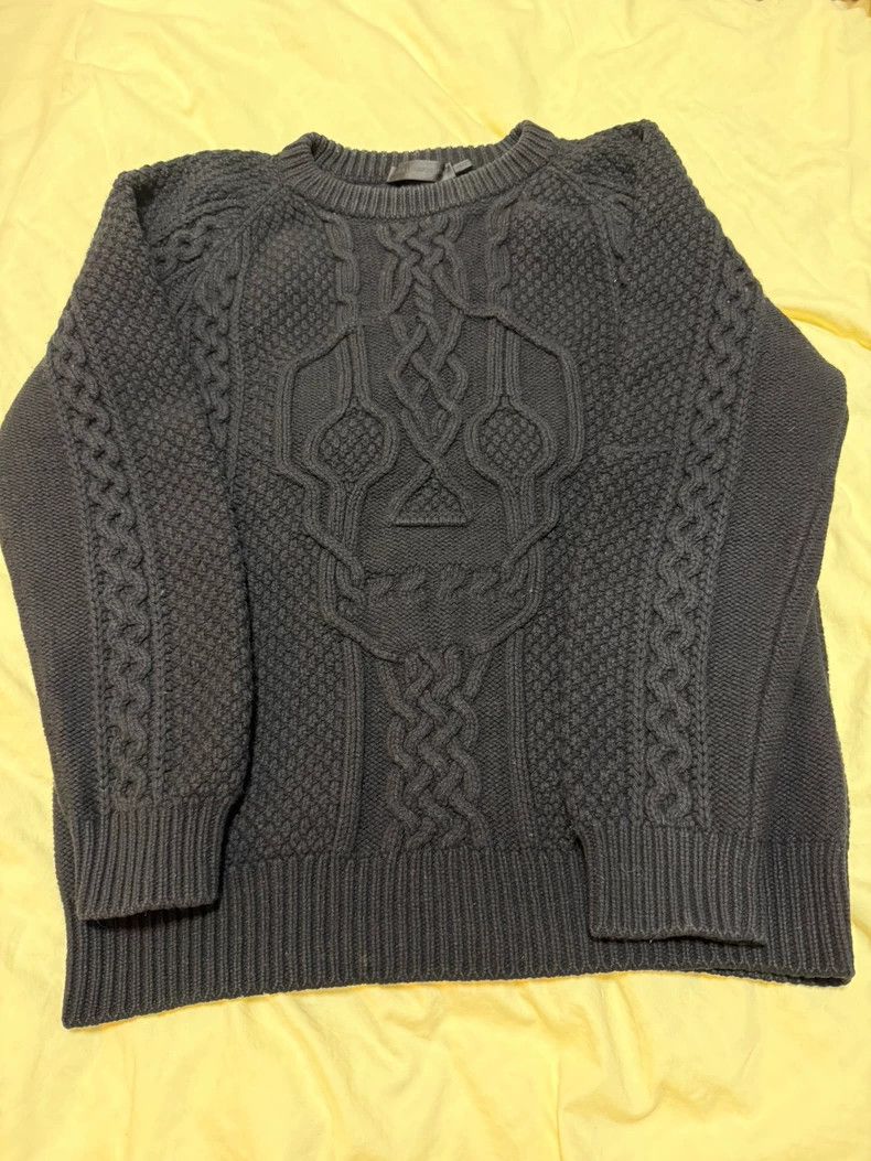 Alexander McQueen Alexander McQUEEN size S Classic skull pattern heavyweight Size US S / EU 44-46 / 1 - 1 Thumbnail