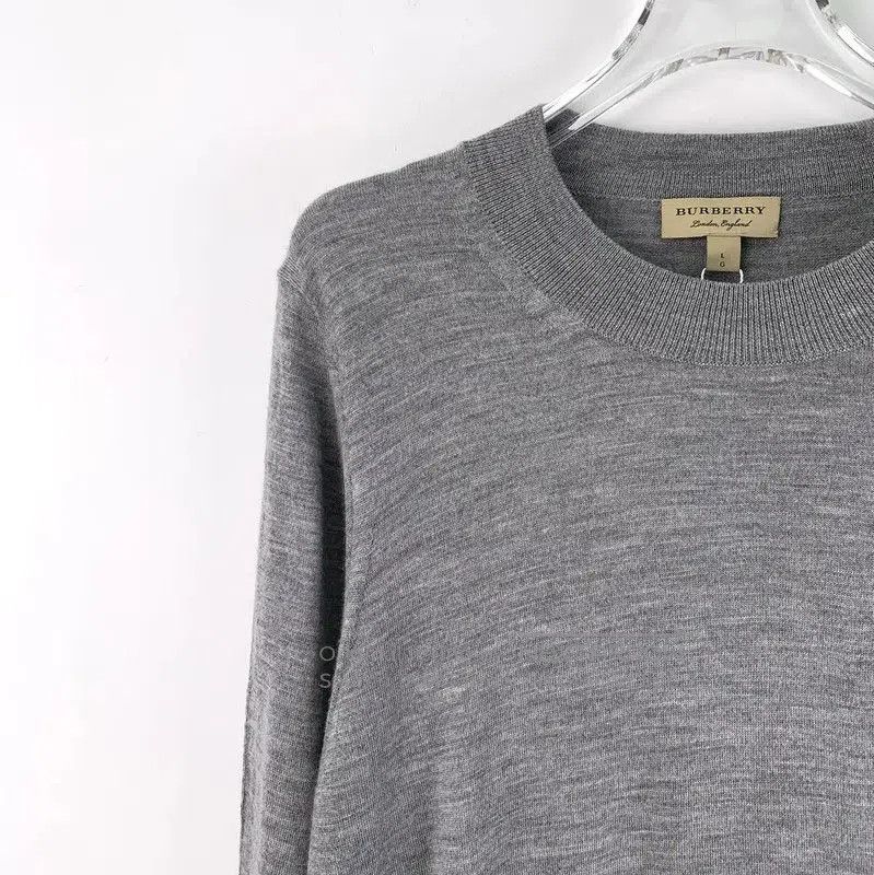Burberry Burberry Gray Women's Wool Knit Sweater. Size L / US 10 / IT 46 - 3 Thumbnail