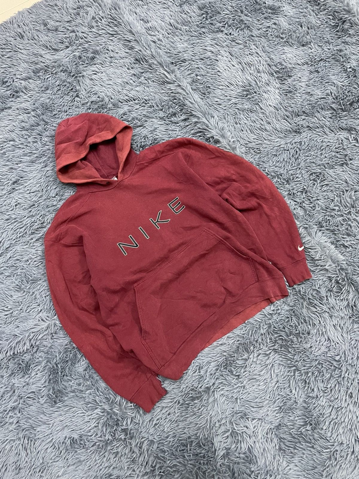 Vintage distressed Nike center spellout hoodie