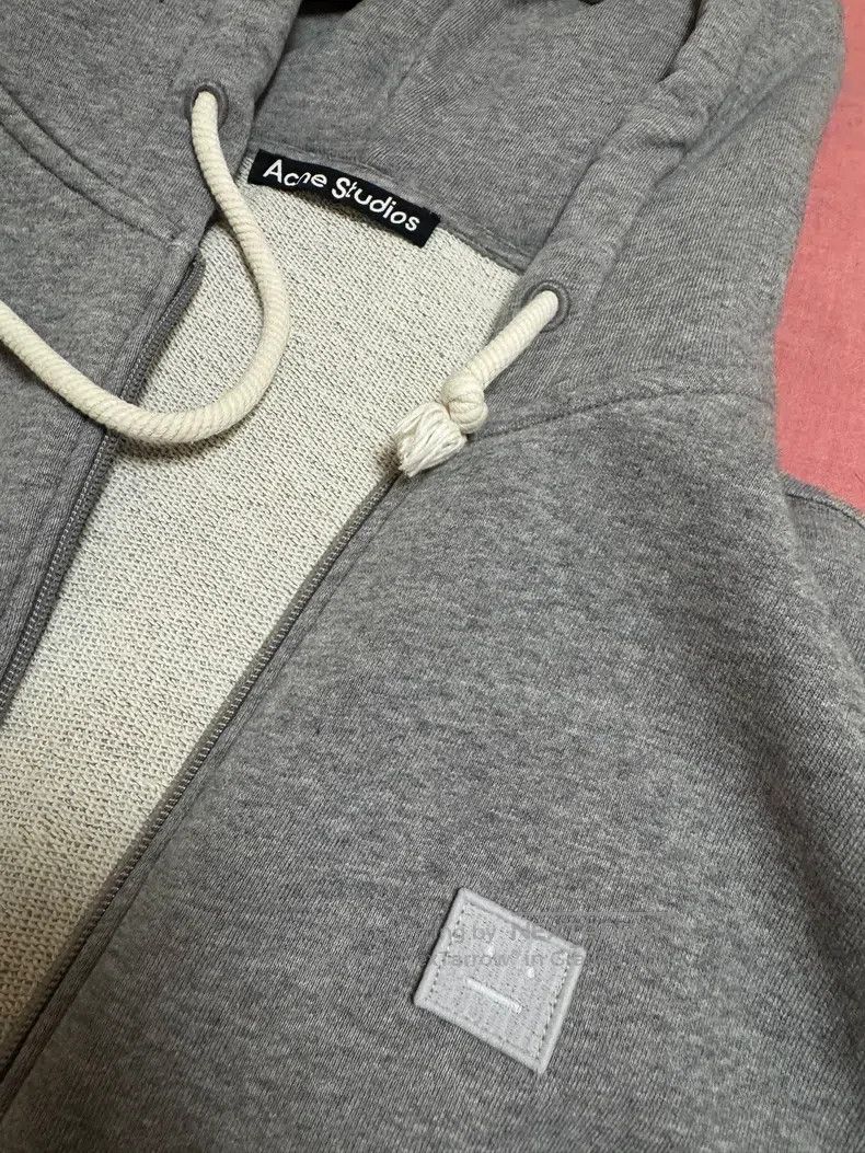 Acne Studios Acne Studios Smiley Zip-Up Hooded Sweatshirt Jacket, Class Size US S / EU 44-46 / 1 - 2 Thumbnail