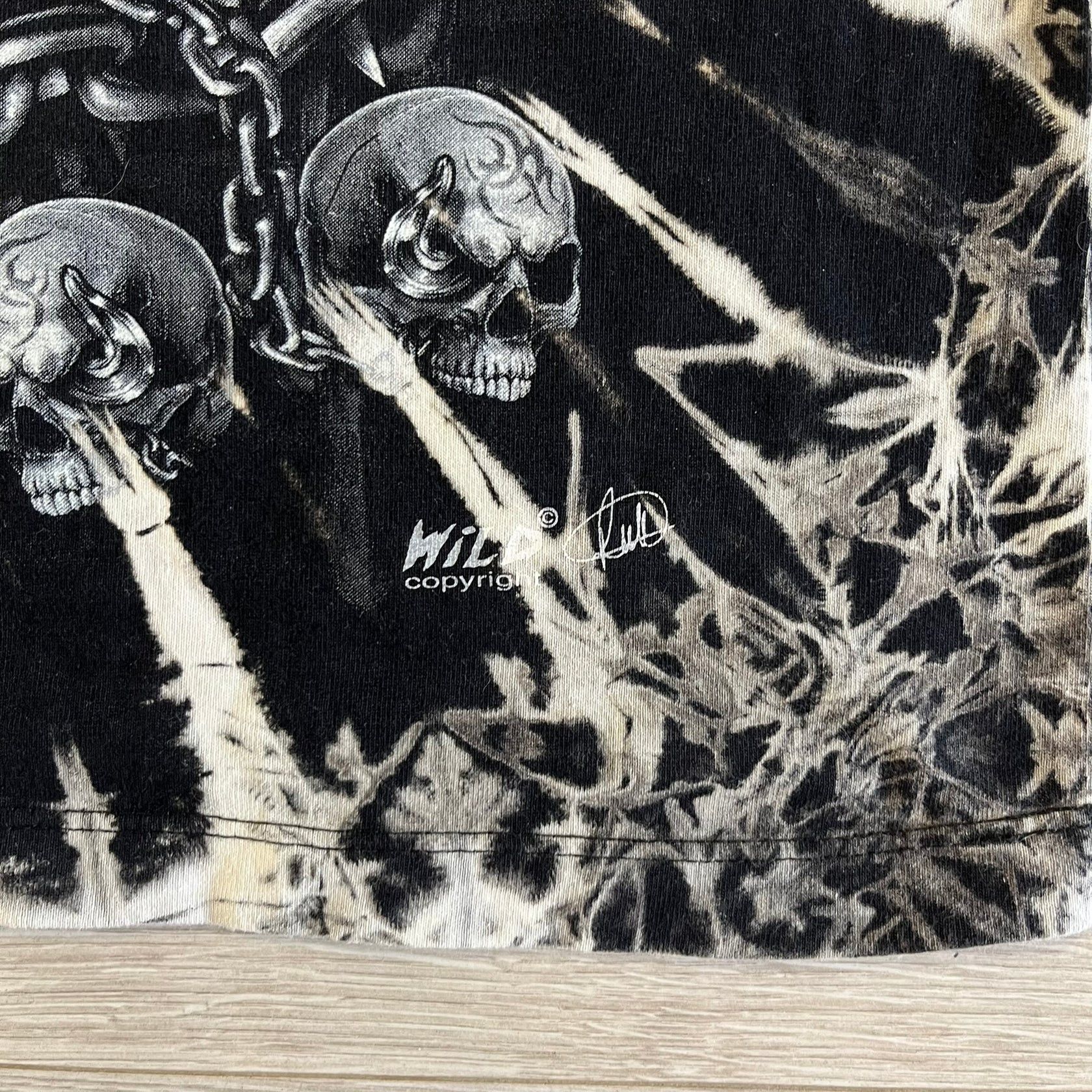Vintage wild 4d middle fingers tee Size US M / EU 48-50 / 2 - 3 Thumbnail
