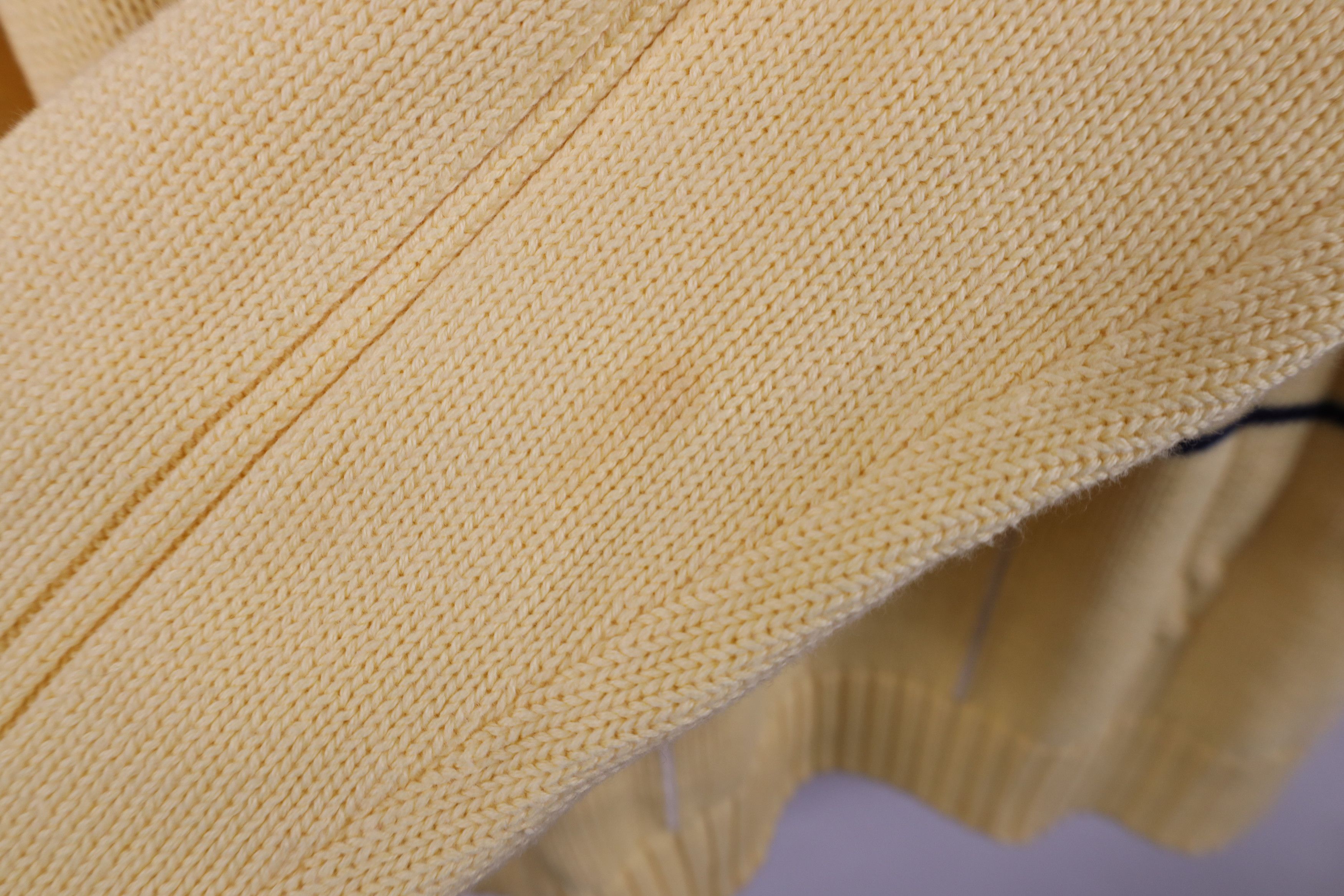 Vintage Vintage 90s Streetwear Ribbed Cable Knit Sweater Yellow Size US L / EU 52-54 / 3 - 4 Thumbnail