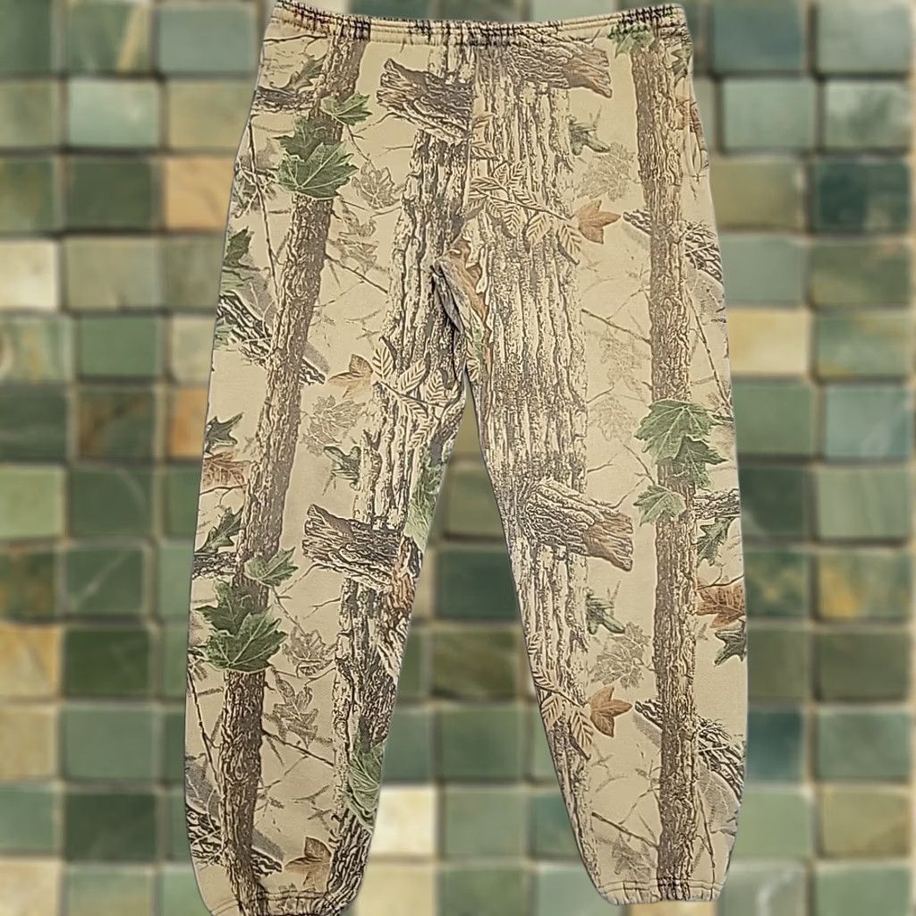 Jerzees VINTAGE Jerzees Realtree Faded Camo Sweatpants Mens XL Camoflage Drawstring Shirt Size US 36 / EU 52 - 1 Thumbnail