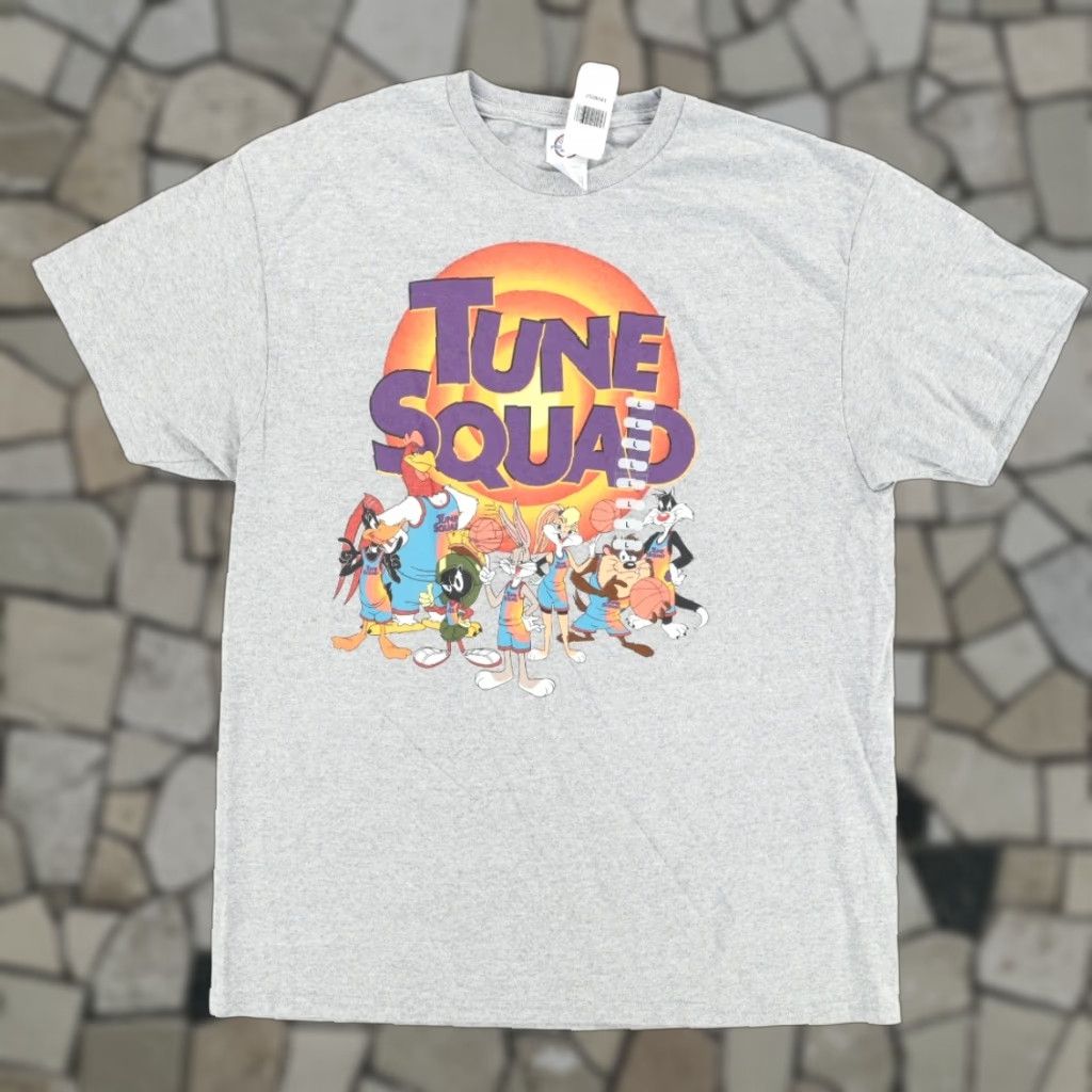 Delta Delta Tune Squad Space Jam Solid T-Shirt Gray Men's L Shirt Short Sleeve Crew Neck Cotton Blend Regular Fit 90s Team Size US L / EU 52-54 / 3 - 1 Thumbnail