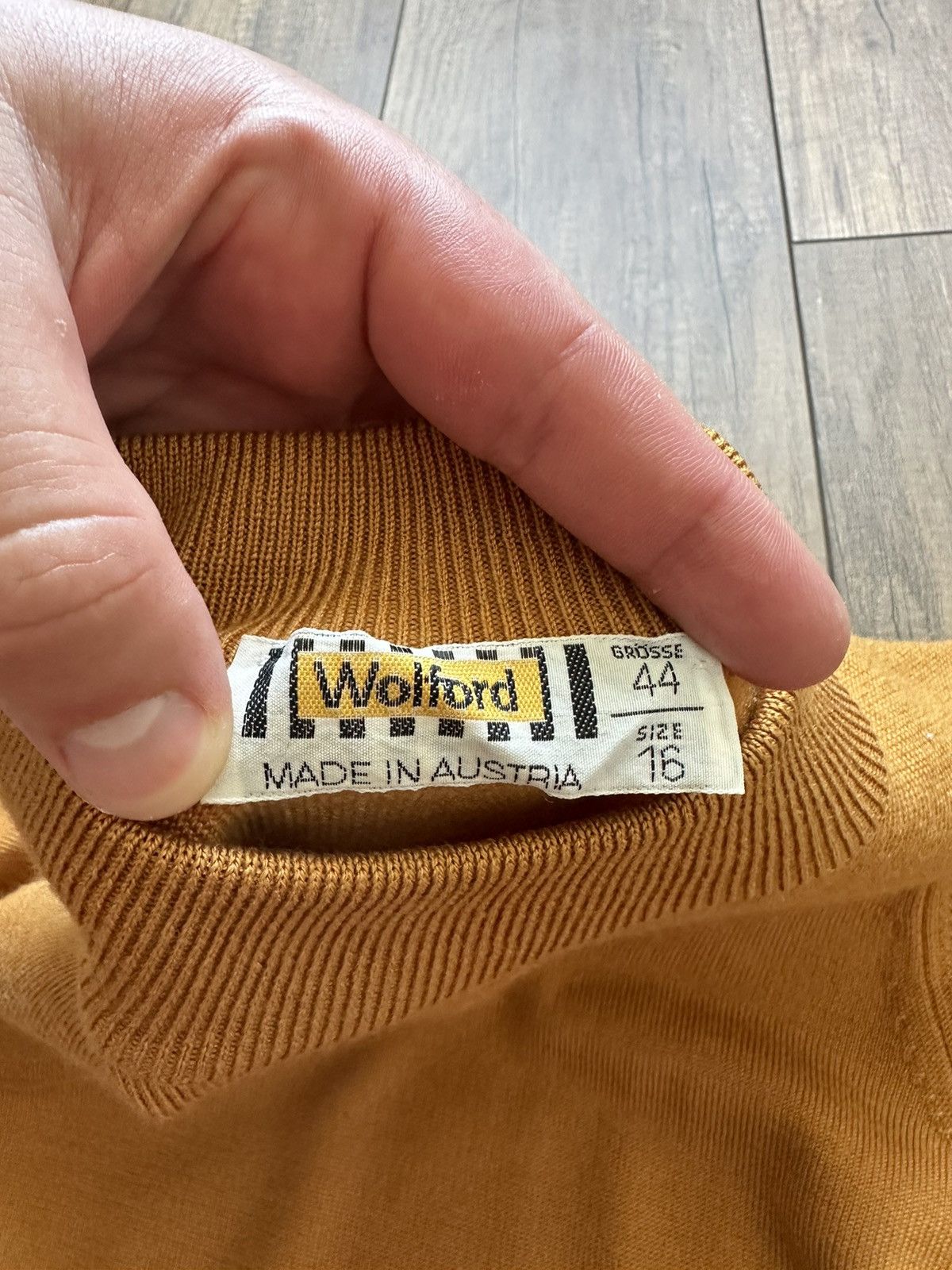 Wolford Wolford Sand Light Sweatshirt Women's Size 16 Size M / US 6-8 / IT 42-44 - 7 Thumbnail