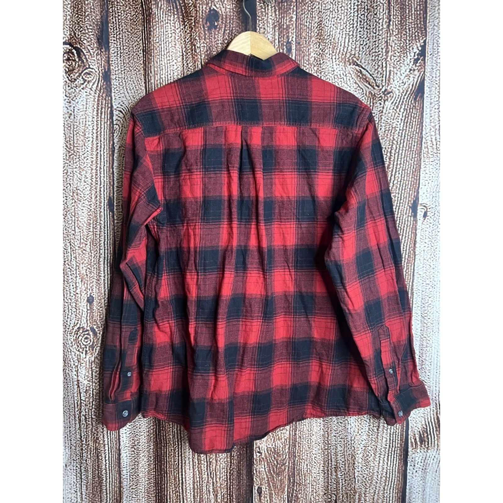 Eddie Bauer Eddie Bauer Shirt Plaid Flannel Men L Large Black Red Relaxed Fit Button-Down Pocket Cotton 100% Multicolor Casual Mens Size US L / EU 52-54 / 3 - 3 Thumbnail