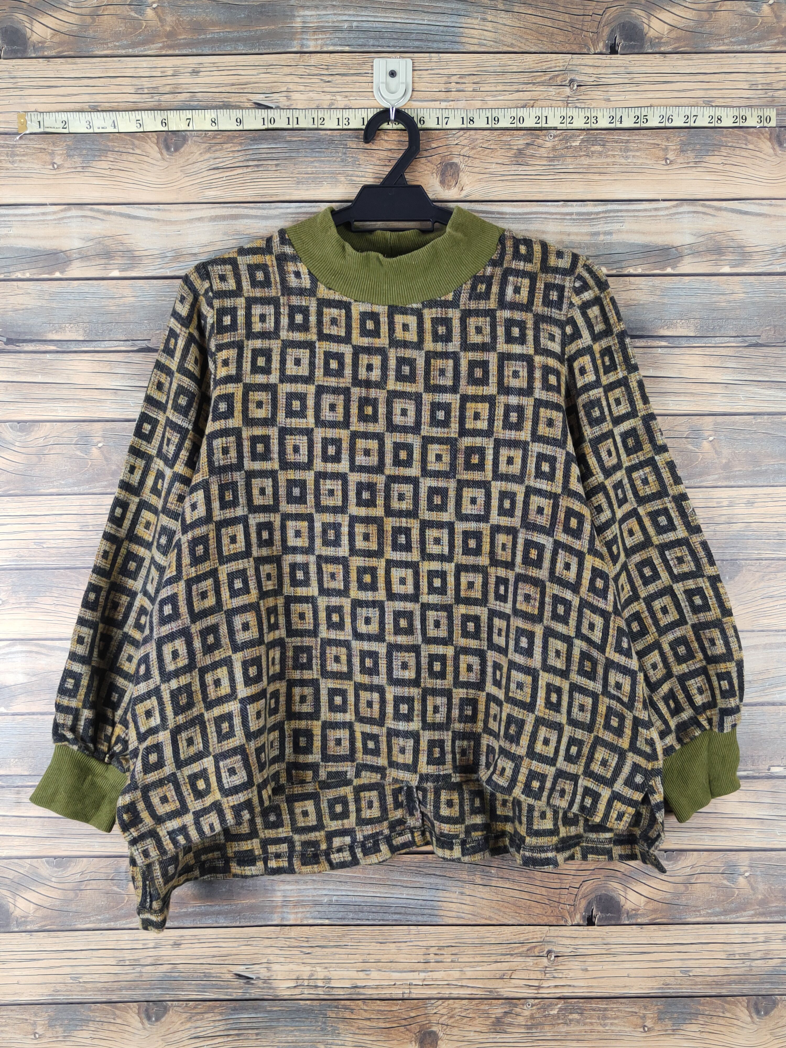 Homespun Knitwear × Japanese Brand × Vintage Japanese Brand Olive Knitwear Blouses #W1539 Size M / US 6-8 / IT 42-44 - 1 Thumbnail