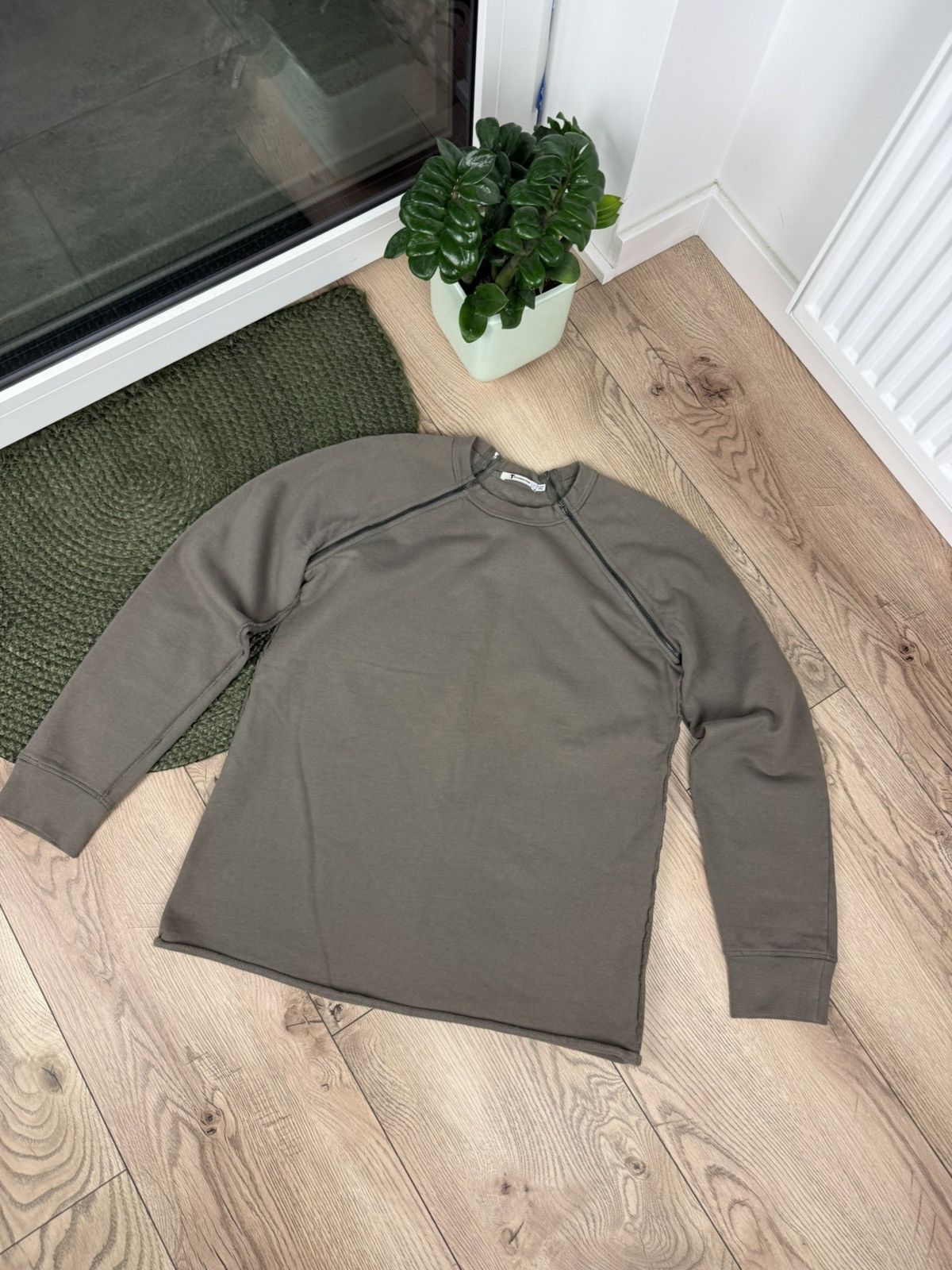 Alexander Wang Alexander Wang zipper sweatshirt rarity M Size US M / EU 48-50 / 2 - 1 Thumbnail