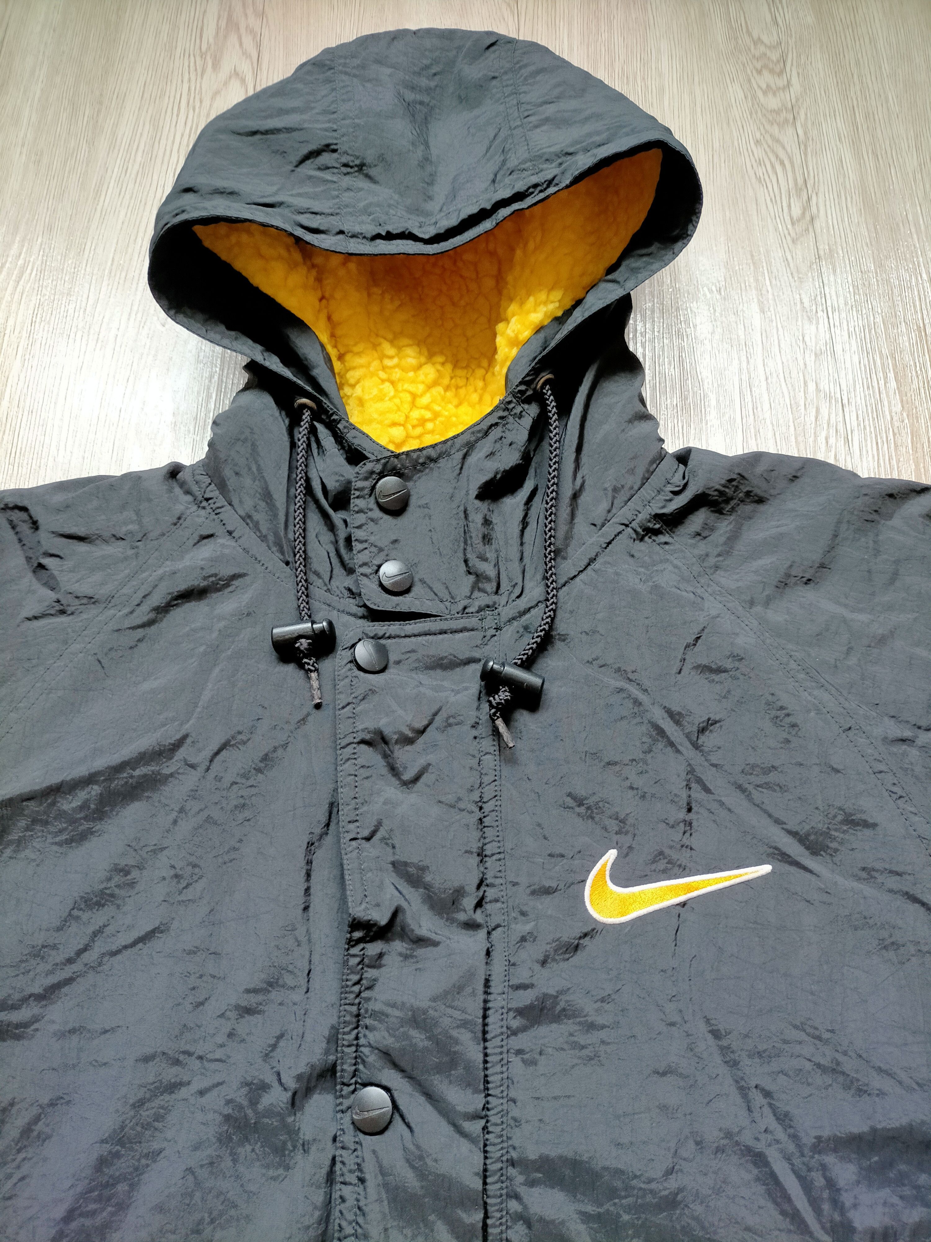 Nike Vintage 90s Nike Swoosh Long jacket Size US L / EU 52-54 / 3 - 7 Thumbnail