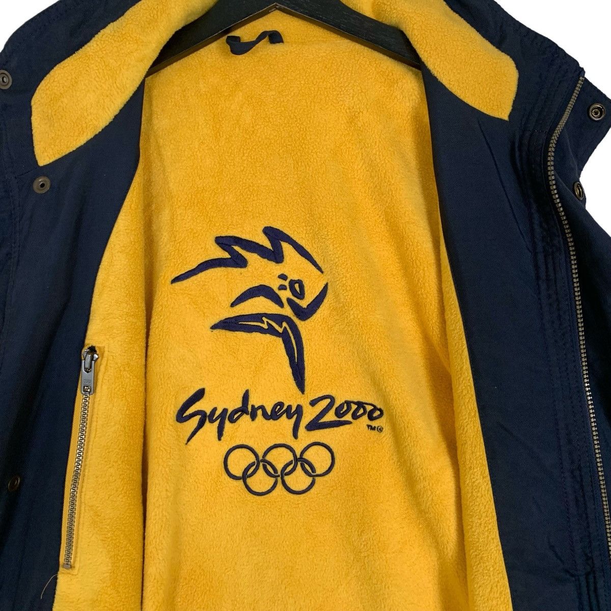Japanese Brand Line 7 Syedney Olimpic 200 Sportwear Vintage Jacket Size US XL / EU 56 / 4 - 5 Thumbnail