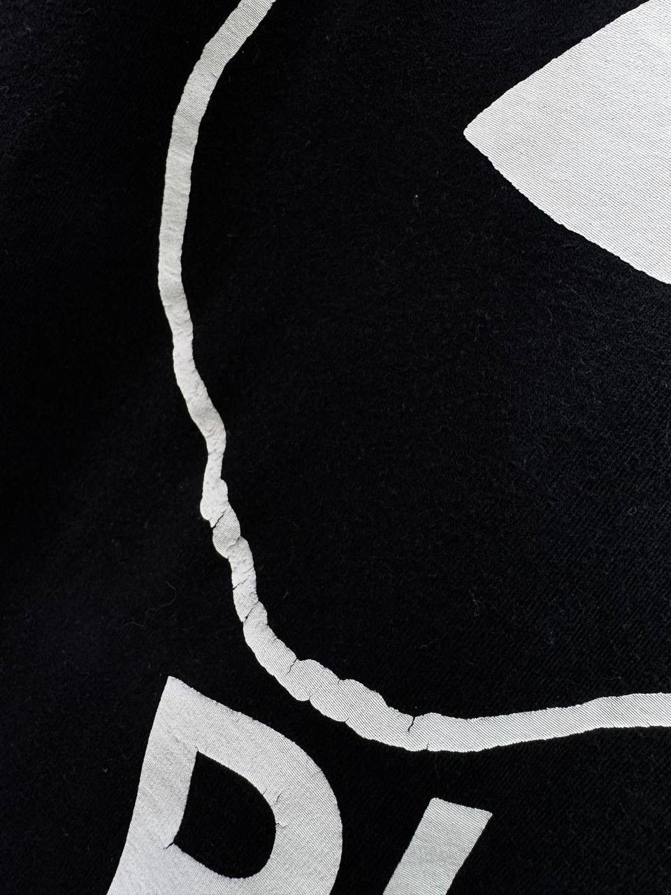 Comme des Garcons PLAY PLAY COMME des GARCONS GRAPHIC LOGO PRINT TEE Size US M / EU 48-50 / 2 - 3 Thumbnail