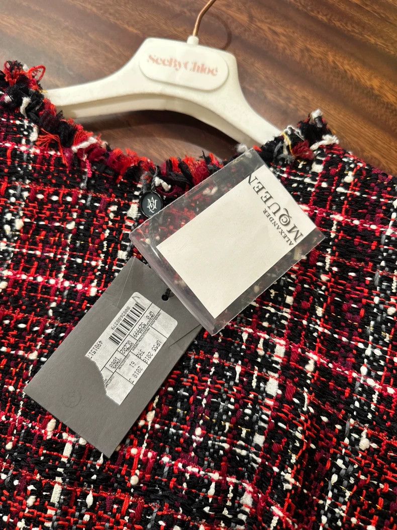 Alexander McQueen Alexander McQUEEN Coarse woolen small fragrant style dress, Size S / US 4 / IT 40 - 5 Thumbnail