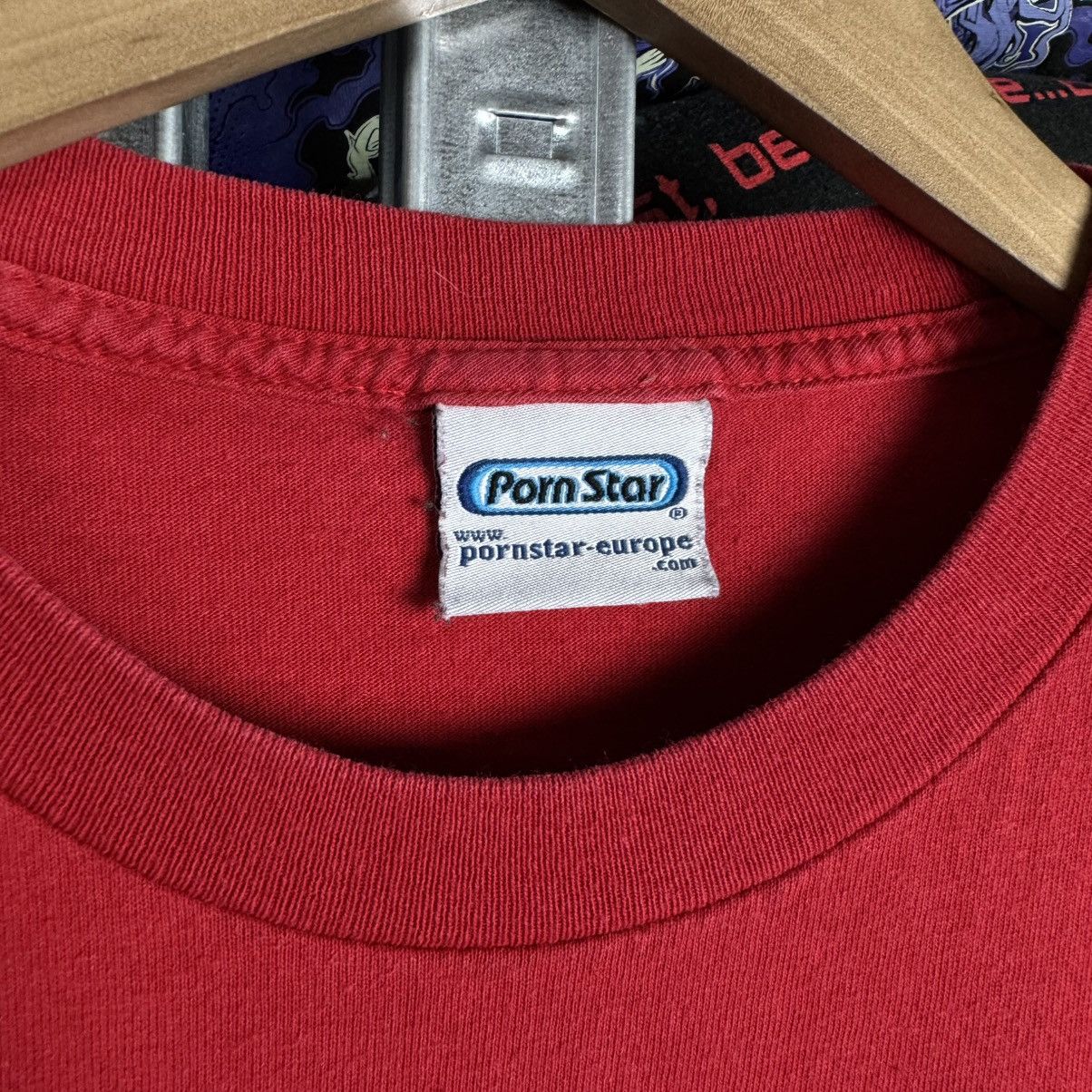 Hook-Ups 90s PORN STAR PUSSY MAGNET TEE ( HOOK UPS TOY MACHINE ) Size US M / EU 48-50 / 2 - 4 Thumbnail