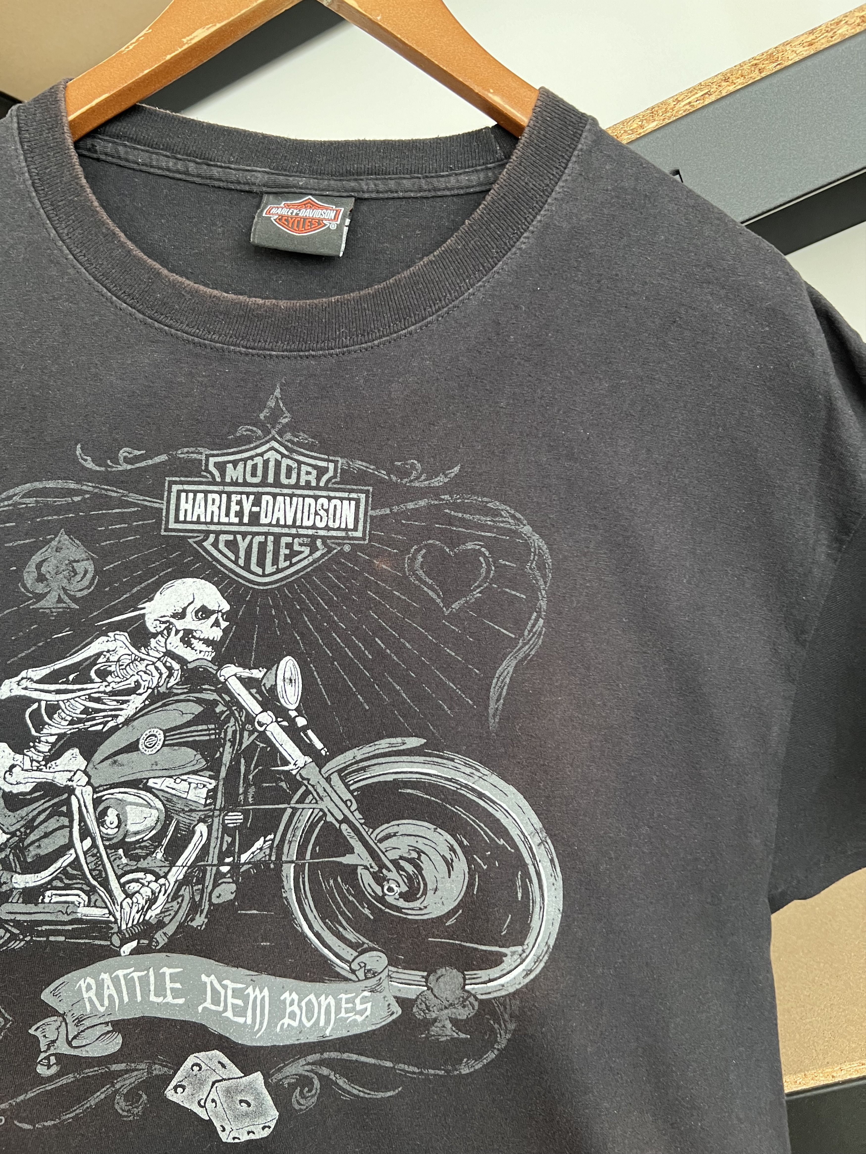 Harley Davidson Vintage 2015 Harley Davidson Motorcycle Snake Skull T-shirt Size US XL / EU 56 / 4 - 12 Thumbnail