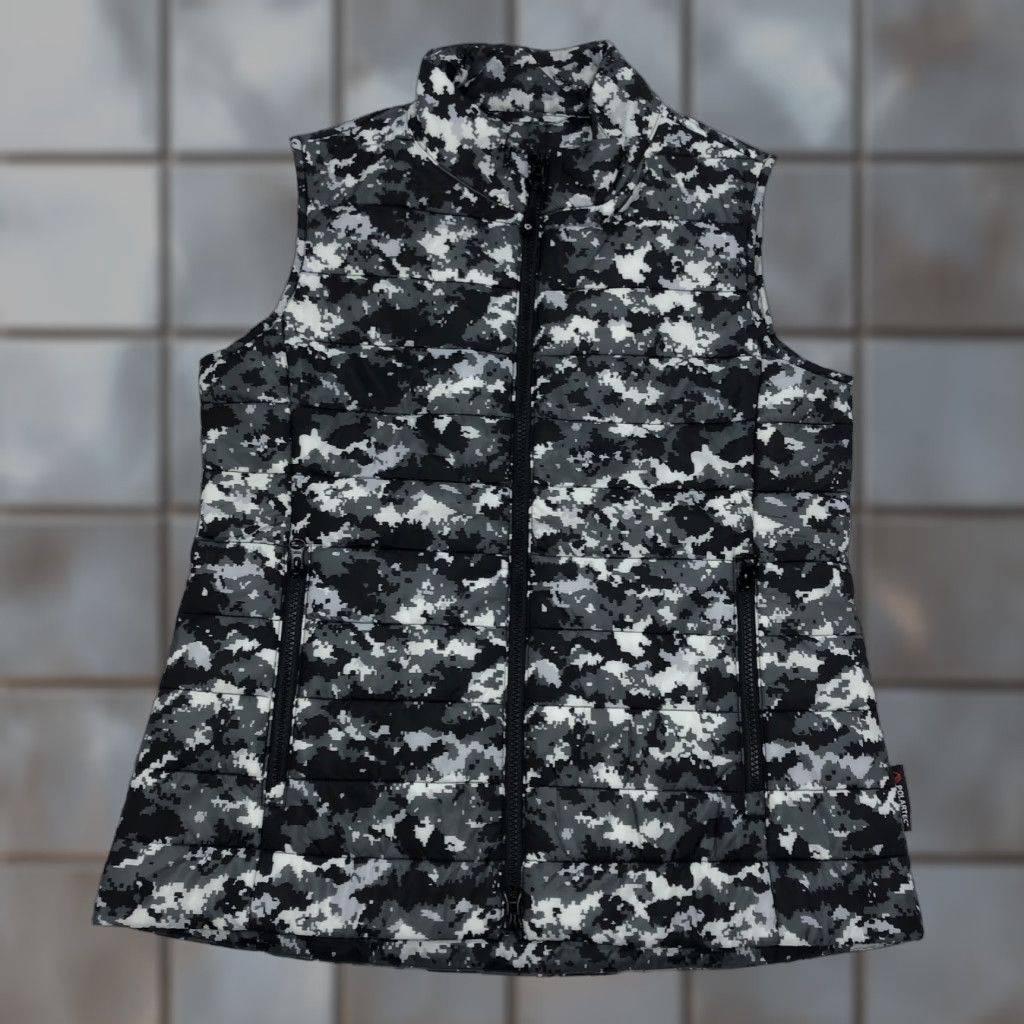 Vintage VINTAGE? No (not vintage) iBKUL Women's Puffer Vest M Digital Camo Polartec Power Fill Full Zip Shirt? Size M / US 6-8 / IT 42-44 - 1 Thumbnail