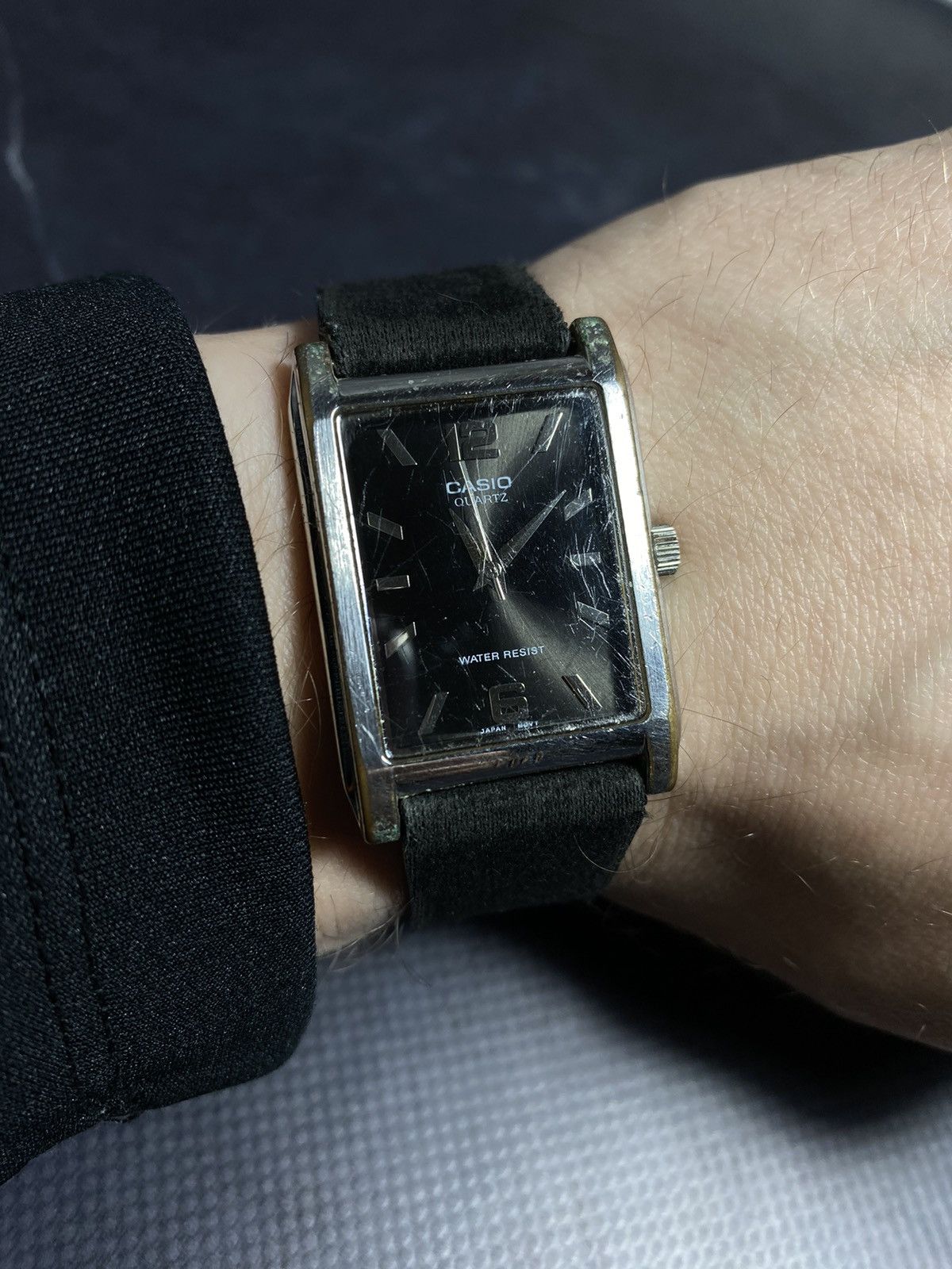 Casio Casio Rectangular Watch – Vintage Minimalist japanese brand Size ONE SIZE - 3 Thumbnail