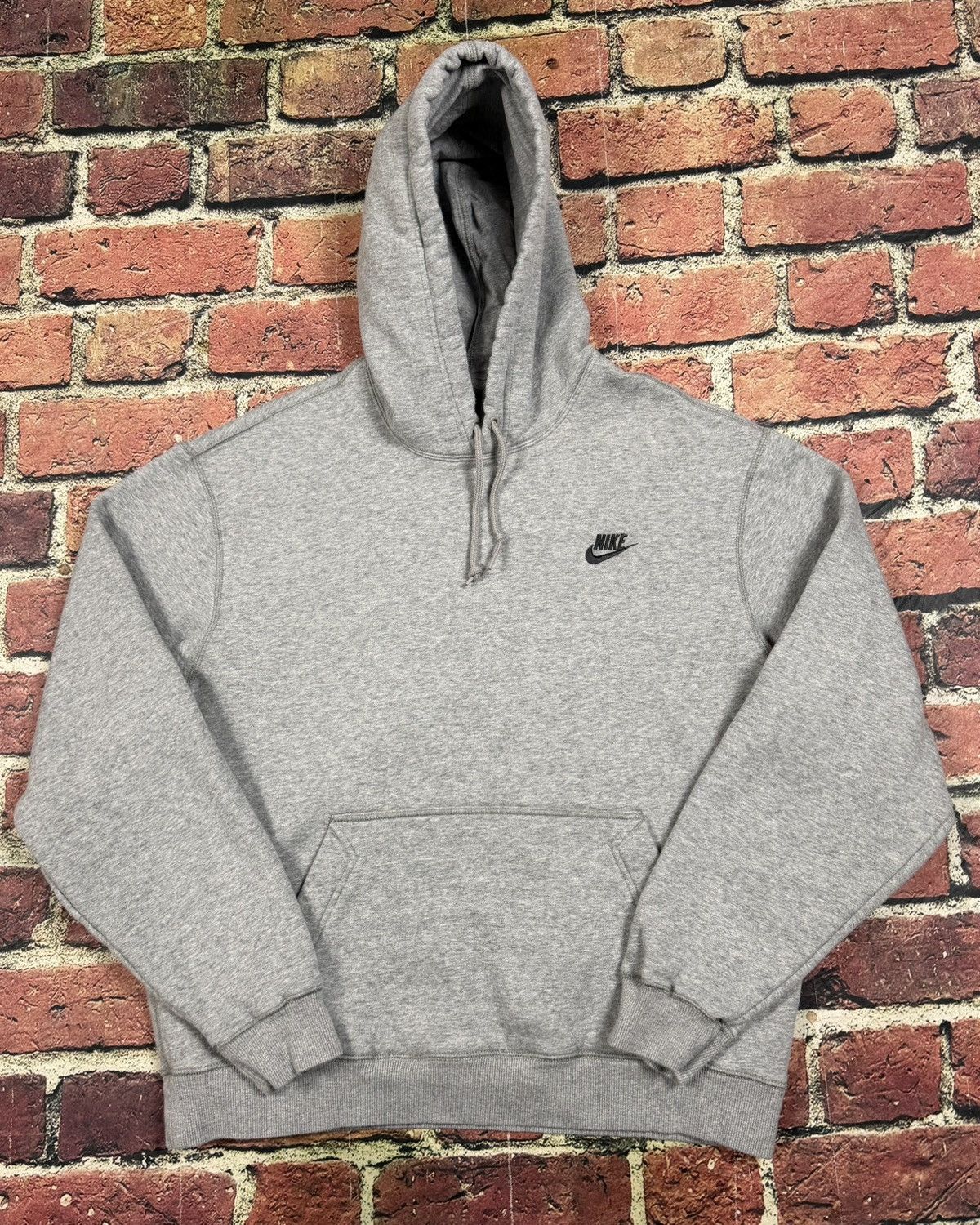 Nike Y2K 2000s Nike Sportswear Hoodie Swoosh Spell Out Sweatshirt Size US XL / EU 56 / 4 - 1 Thumbnail