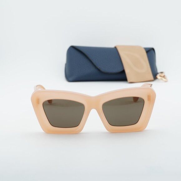 Polo Ralph Lauren Loewe LW40145F 72E Sunglasses Shiny Pink Cat Eye Frame Size ONE SIZE - 10 Thumbnail