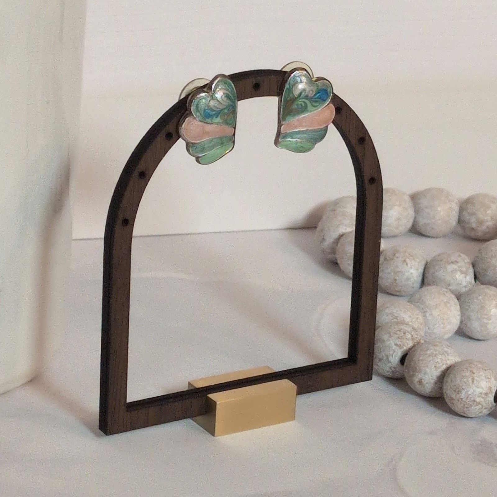 Other VTG 1980s Mint Green & Tan Cloisonne Heart-Shaped Earrings Size ONE SIZE - 2 Thumbnail