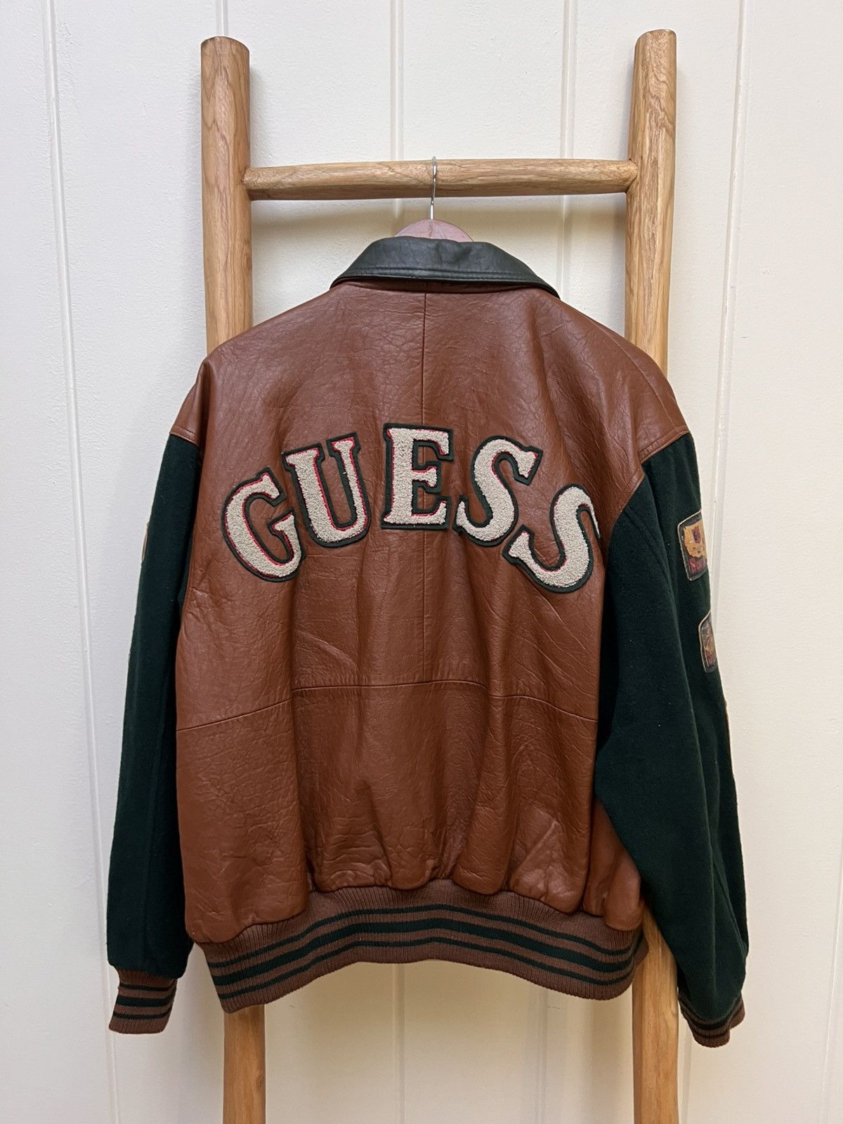Guess VINTAGE GUESS LEATHER VARSITY JACKET Size US L / EU 52-54 / 3 - 2 Thumbnail