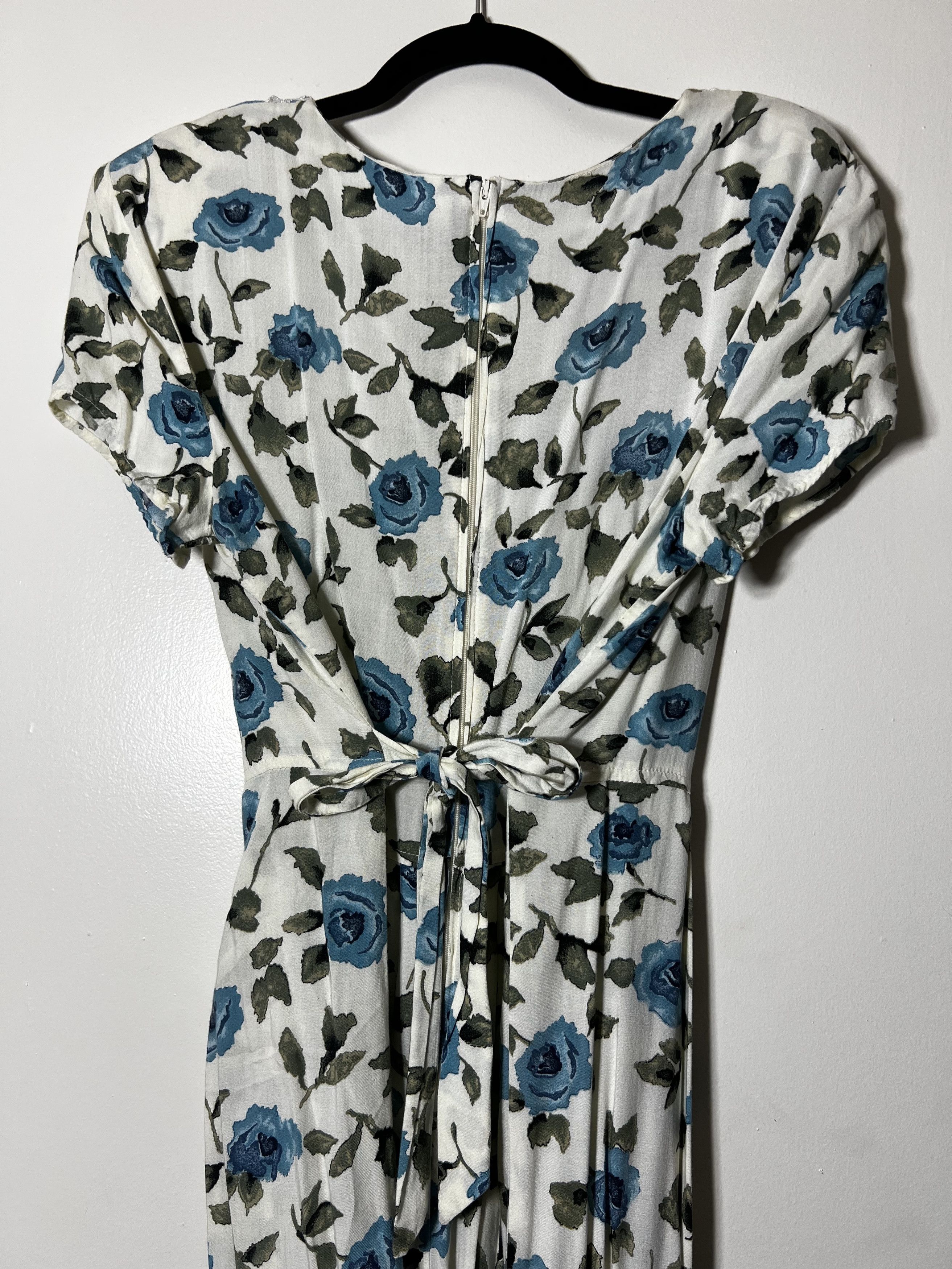 Other × Vintage Vintage 80's R&K Originals White and Blue Floral Maxi Dress Size L / US 10 / IT 46 - 6 Thumbnail