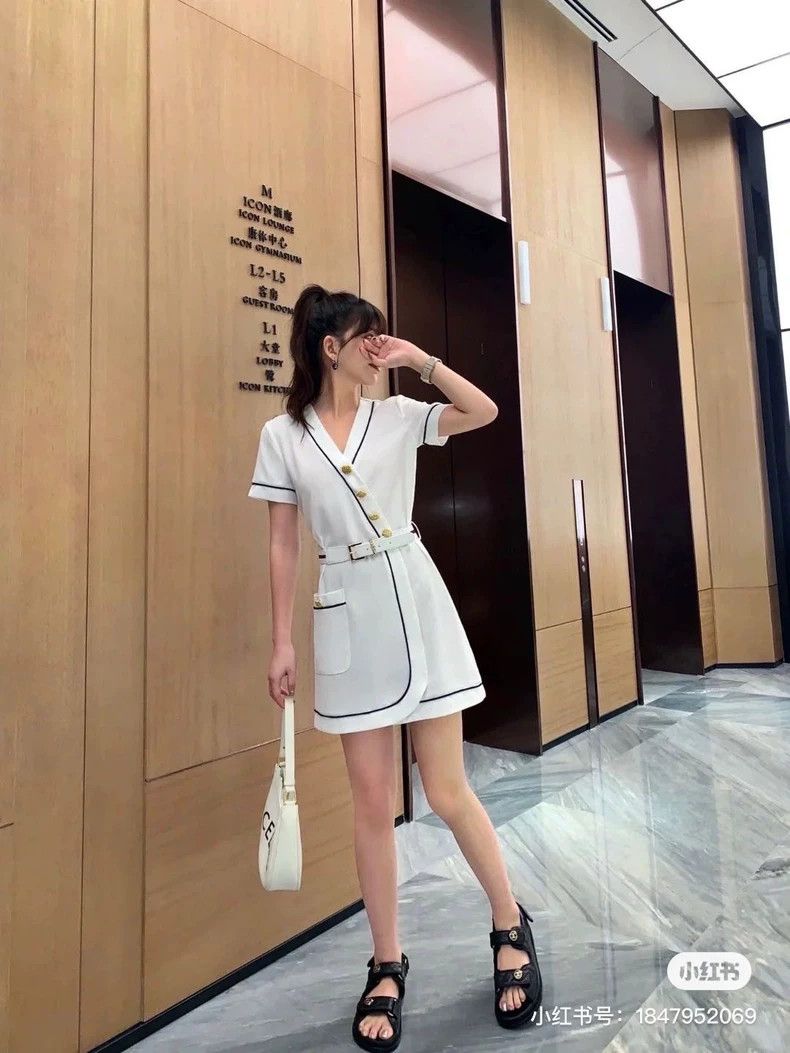 Gucci Gucci White dress 2504-Nextarrow Size M / US 6-8 / IT 42-44 - 9 Thumbnail