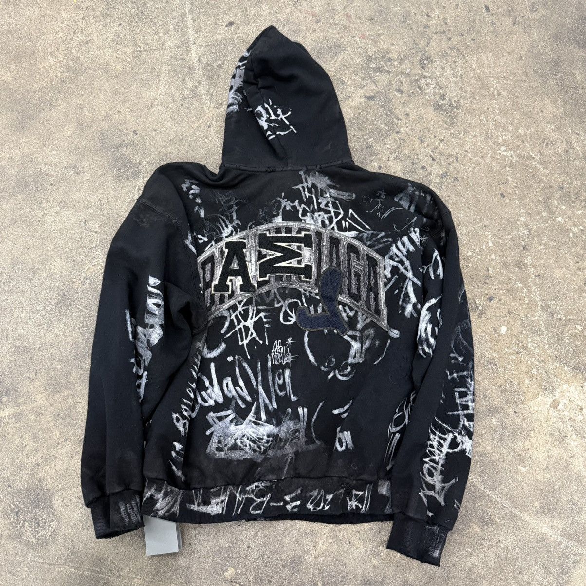 Balenciaga Balenciaga Black Graffiti Skater Zipup Size US XS / EU 42 / 0 - 10 Thumbnail